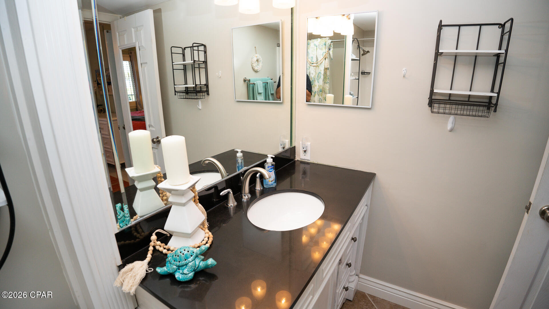 Mariner East Condo - Residential