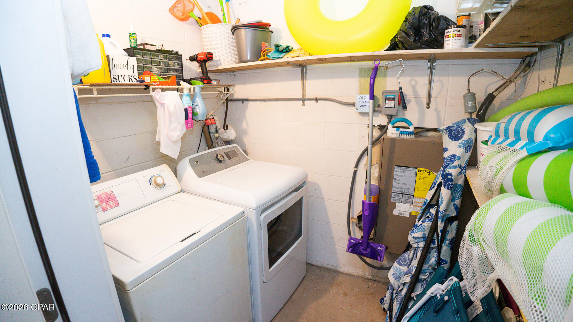 Mariner East Condo - Residential