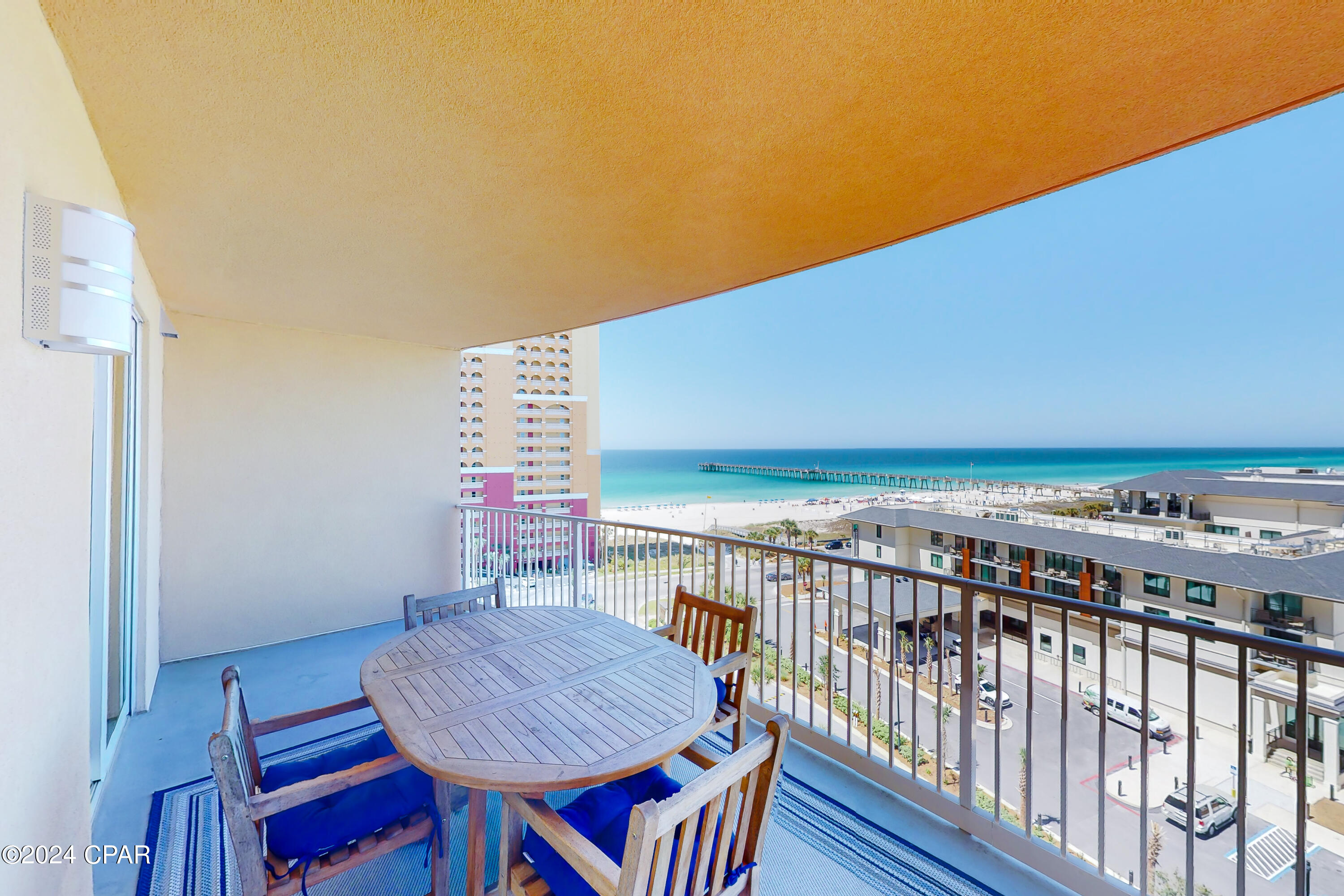 Calypso Towers III - Residential