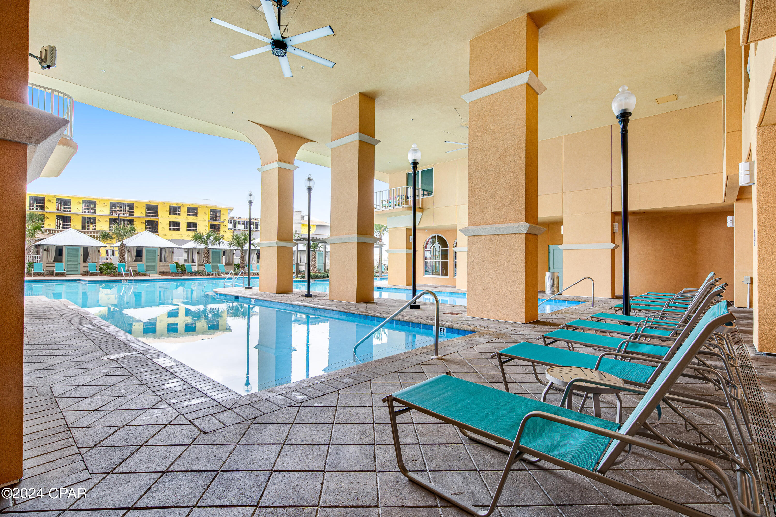 Calypso Towers III - Residential