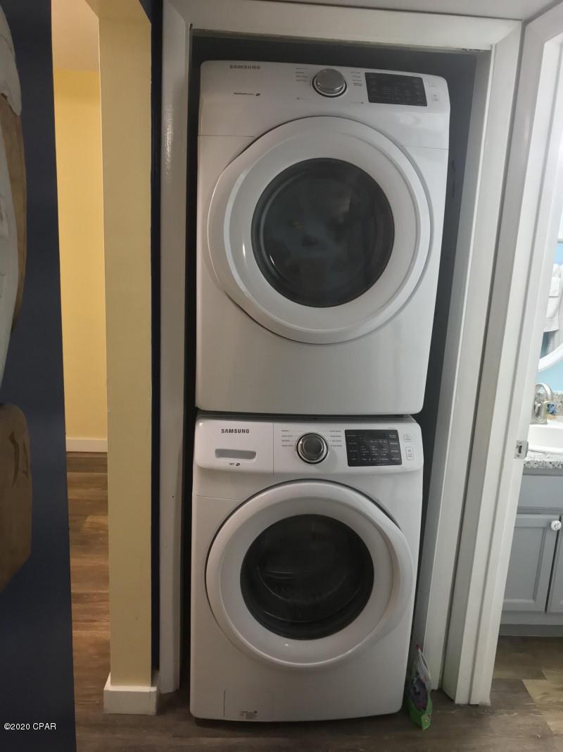 Gulfgate Condo - Residential