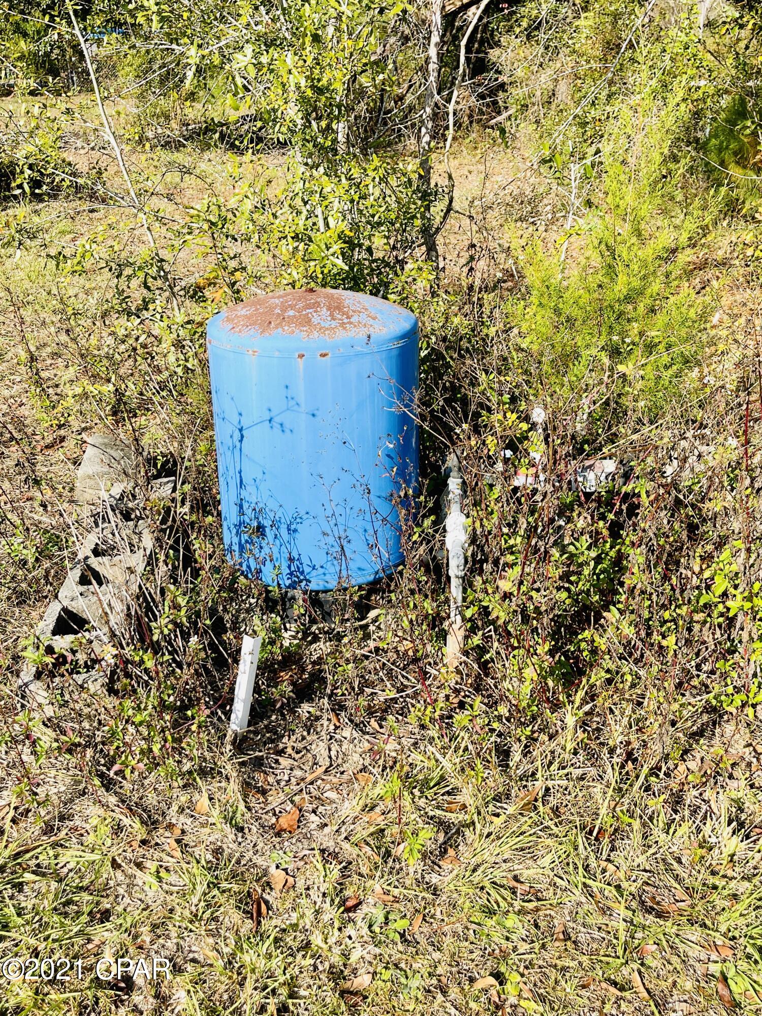 Riverside Park - Land