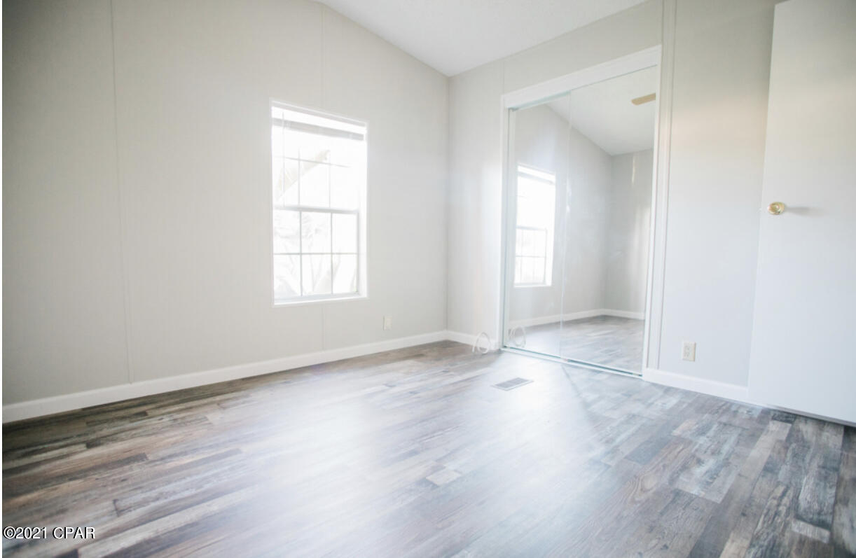 [No Recorded Subdiv] - Residential Lease