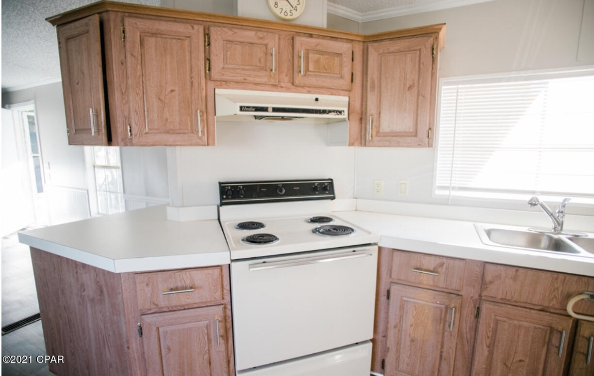 [No Recorded Subdiv] - Residential Lease