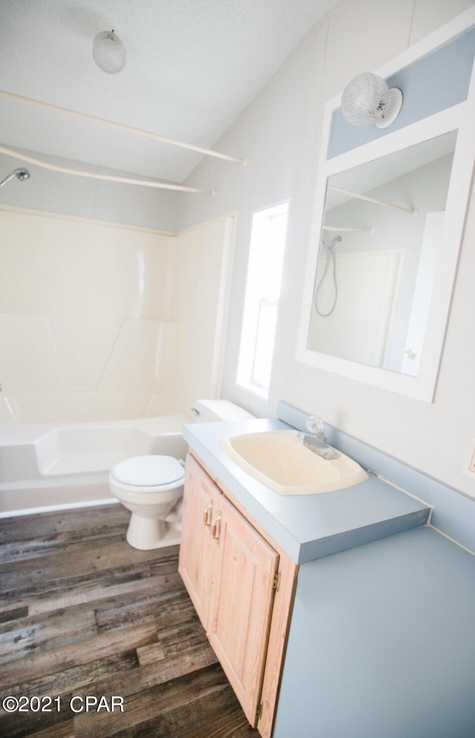 [No Recorded Subdiv] - Residential Lease