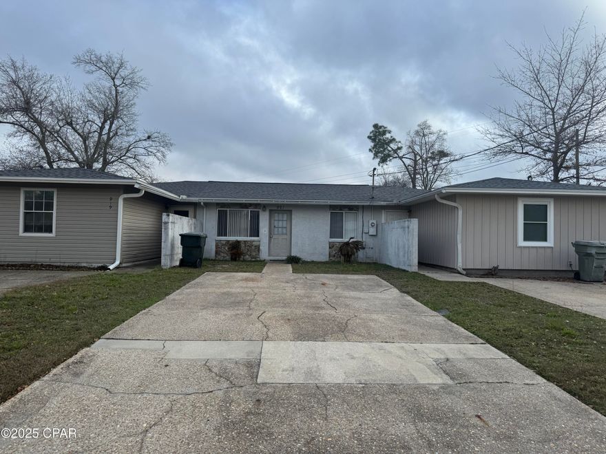 CURRENTLY UNDER CONTRACT, SELLER WILL CONSIDER BACKUP OFFERS. Great Location to both Hwy 77 and Hwy 390 business corridors and a quick drive down Jenks Ave into downtown PC and 23rd Street.  Center unit of a triplex with 2 bedrooms and 1 bath.  Fenced in backyard with a storage closet.  The living areas are ceramic tile and the bedrooms have carpet.  There are two parking spaces in front of the unit.  This would be a great rental or a first-time homebuyer.  Would also be a good downsize home with little yard work.