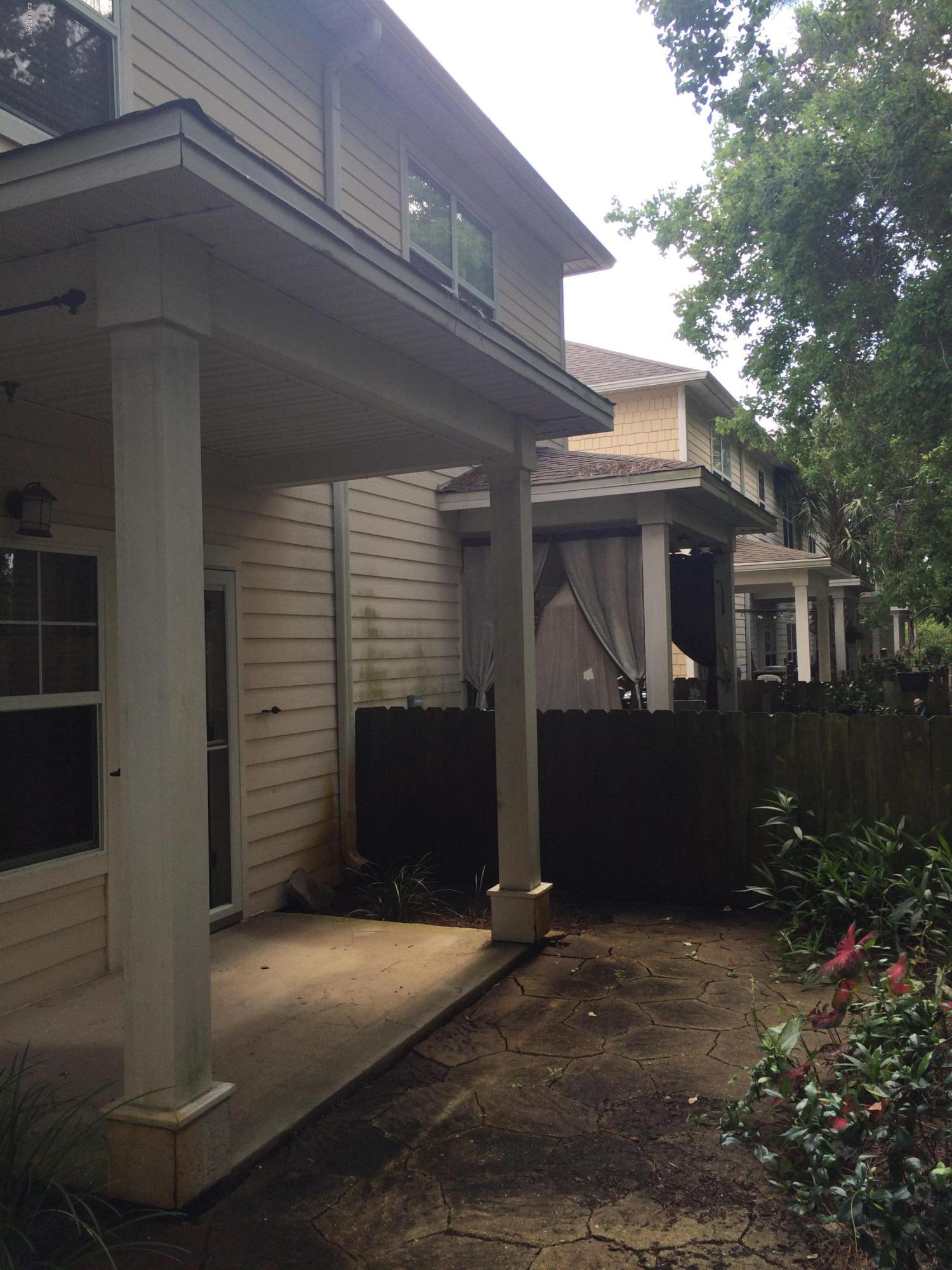 Villas At Suncrest - Residential Lease