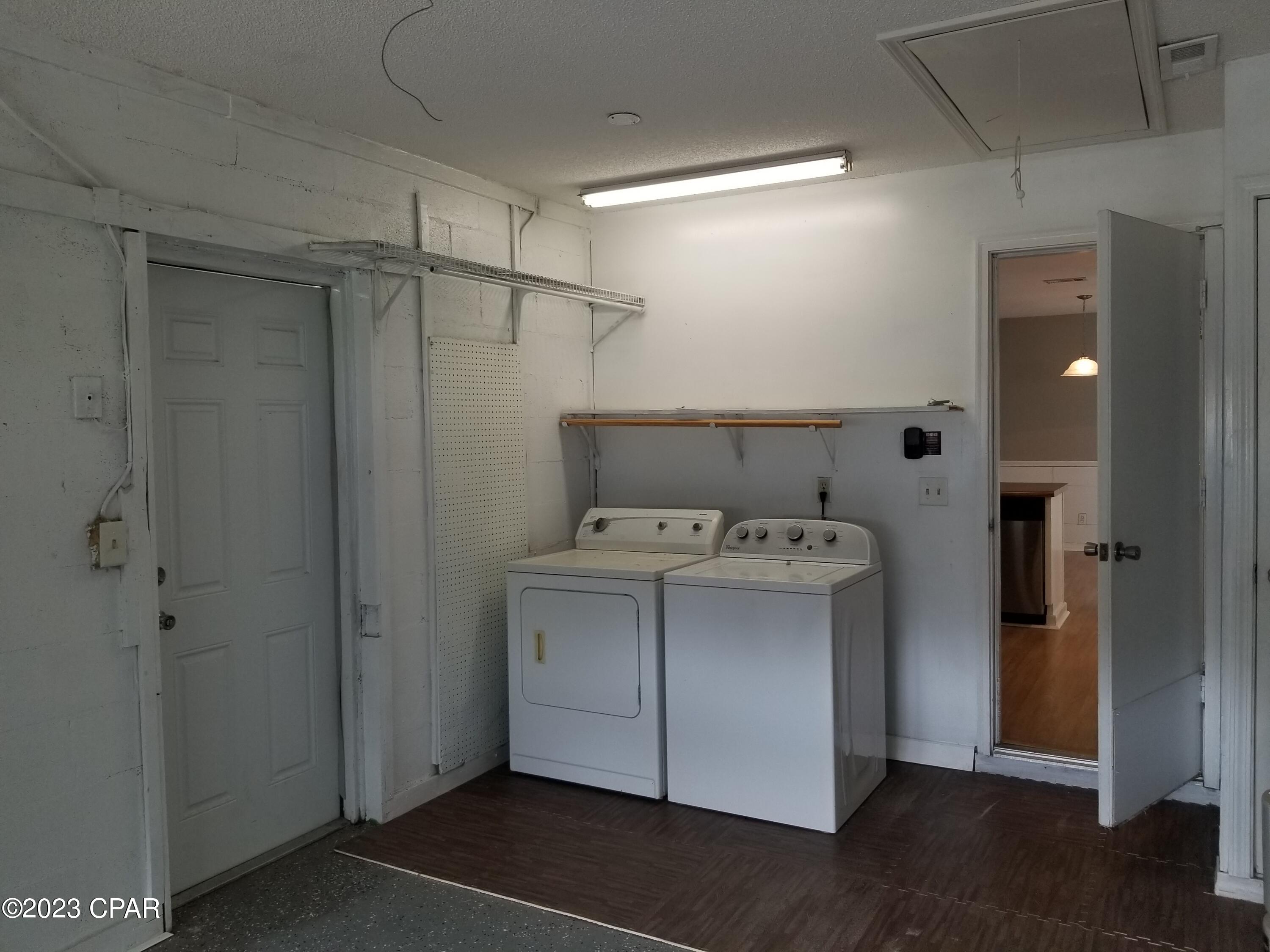 [No Recorded Subdiv] - Residential Lease