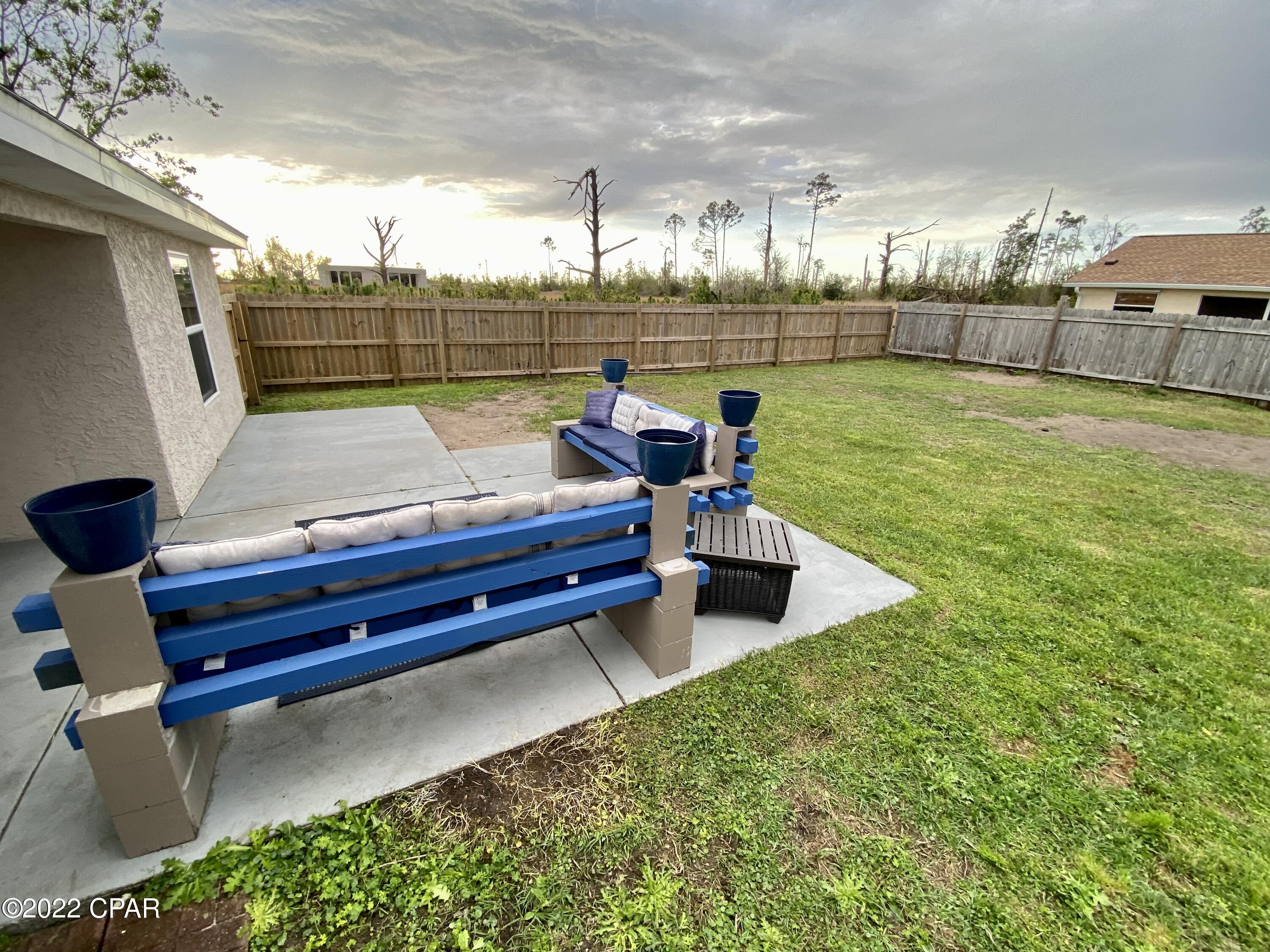 Pine Tree Place Unit 1 - Residential