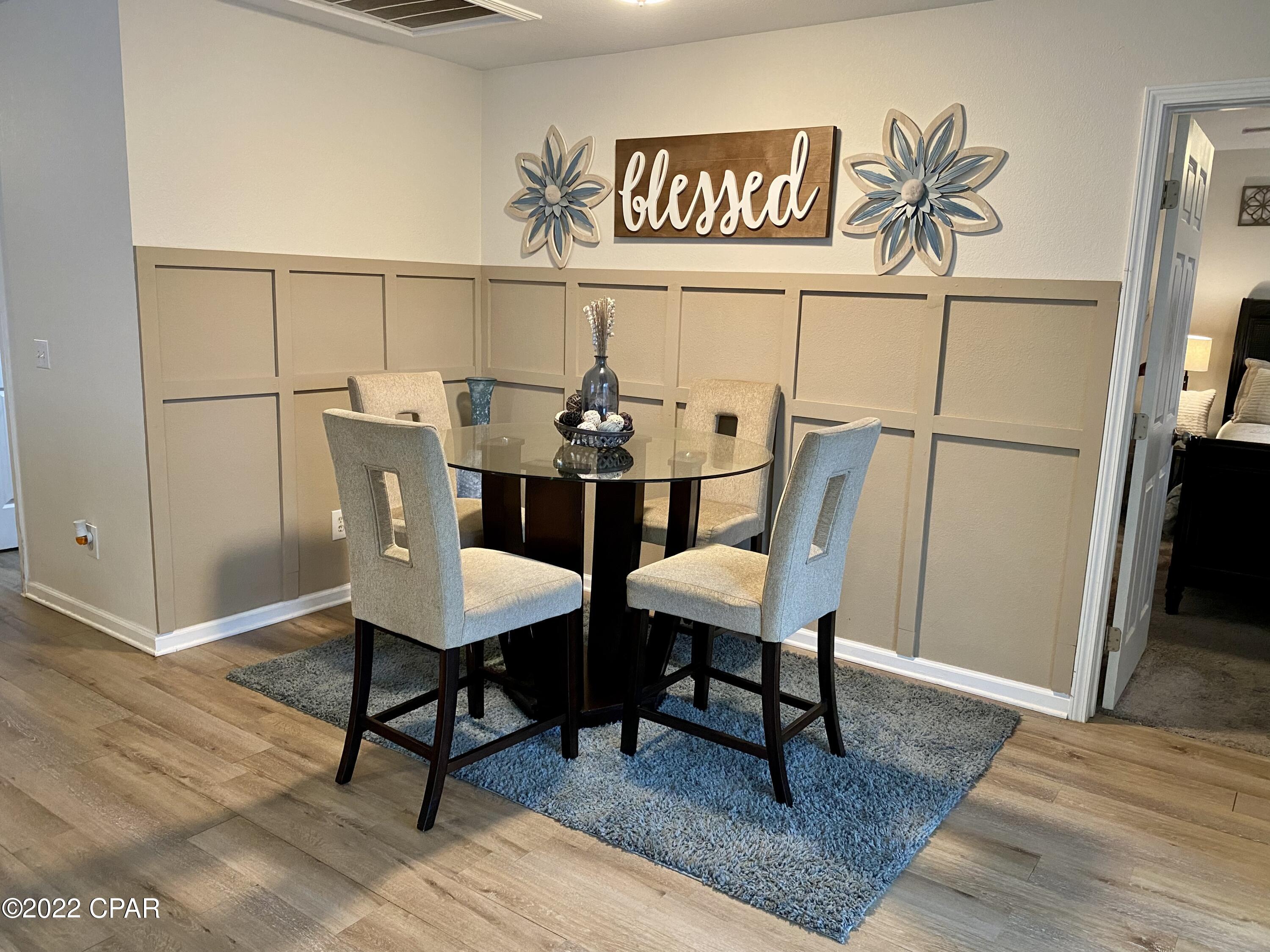 Pine Tree Place Unit 1 - Residential