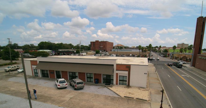 This is a class A office building. There are two spaces available. Each has its own entrance. It is located at the gateway to the historic downtown district. There is ample onsite parking for tenants and easy ingress and egress from both Harrison and Luverne Ave.