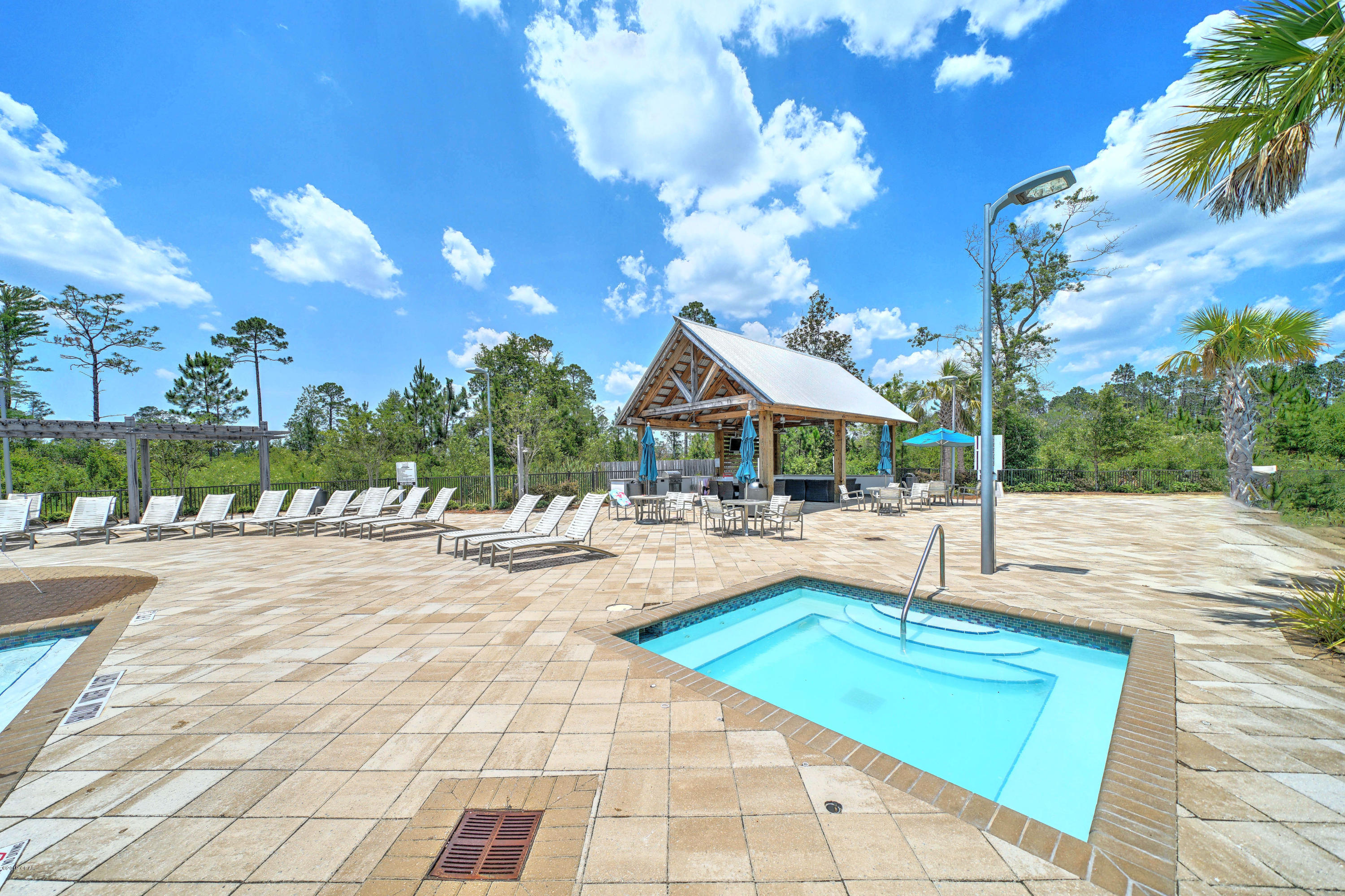 Fanning Bayou Phase 1 - Residential