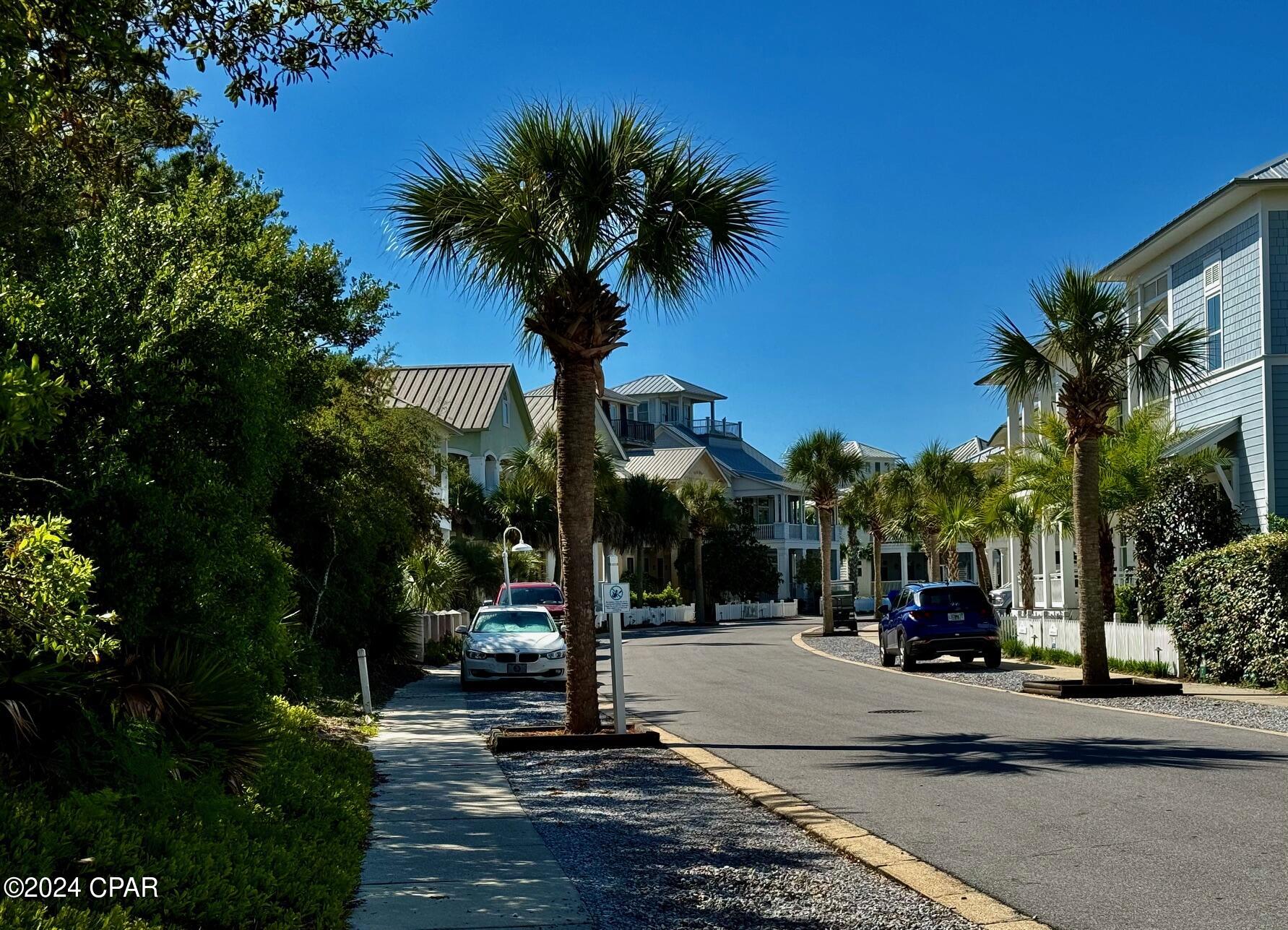 Carillon Beach - Land