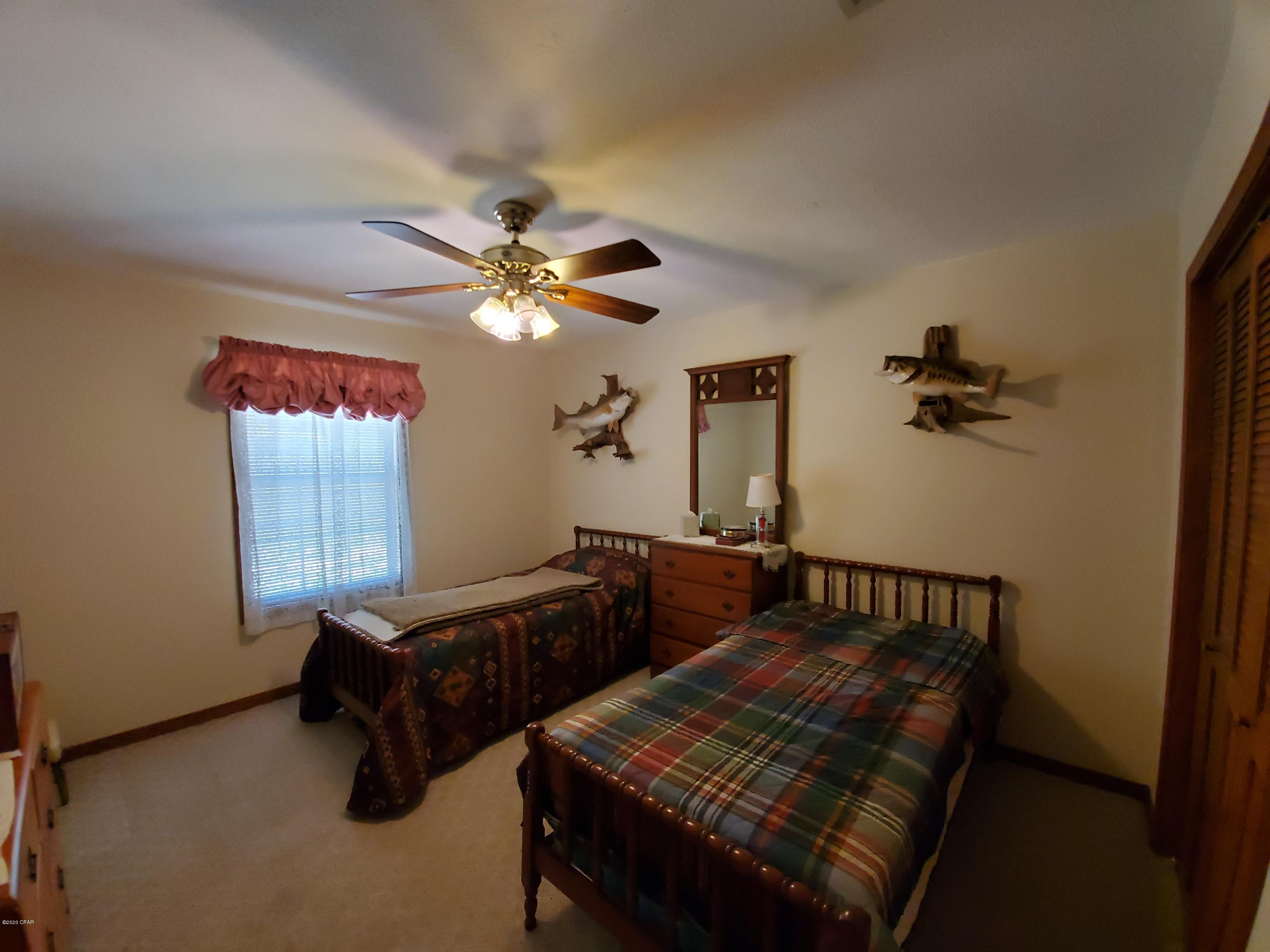 North Lagoon Oaks 5th - Residential