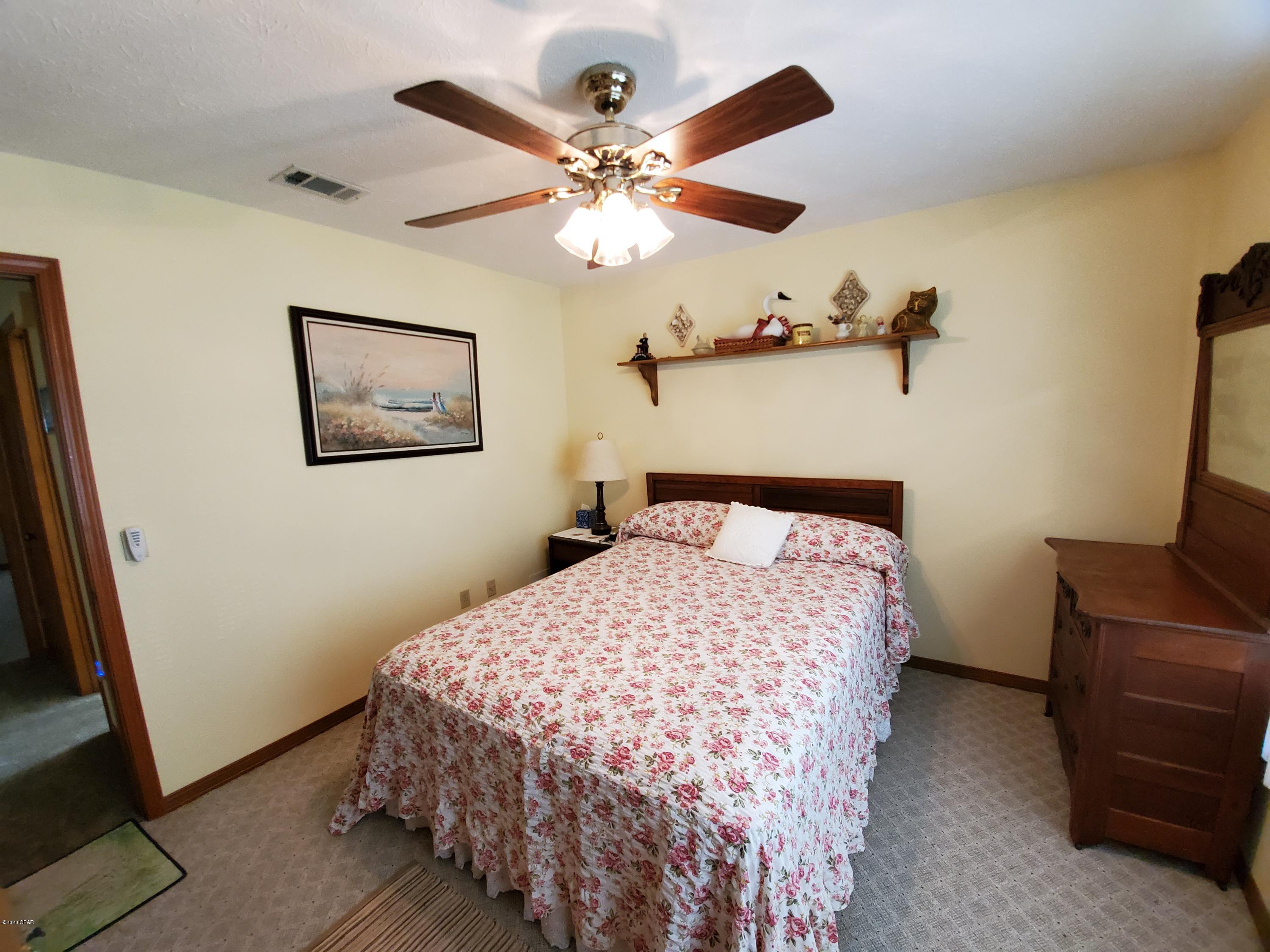 North Lagoon Oaks 5th - Residential