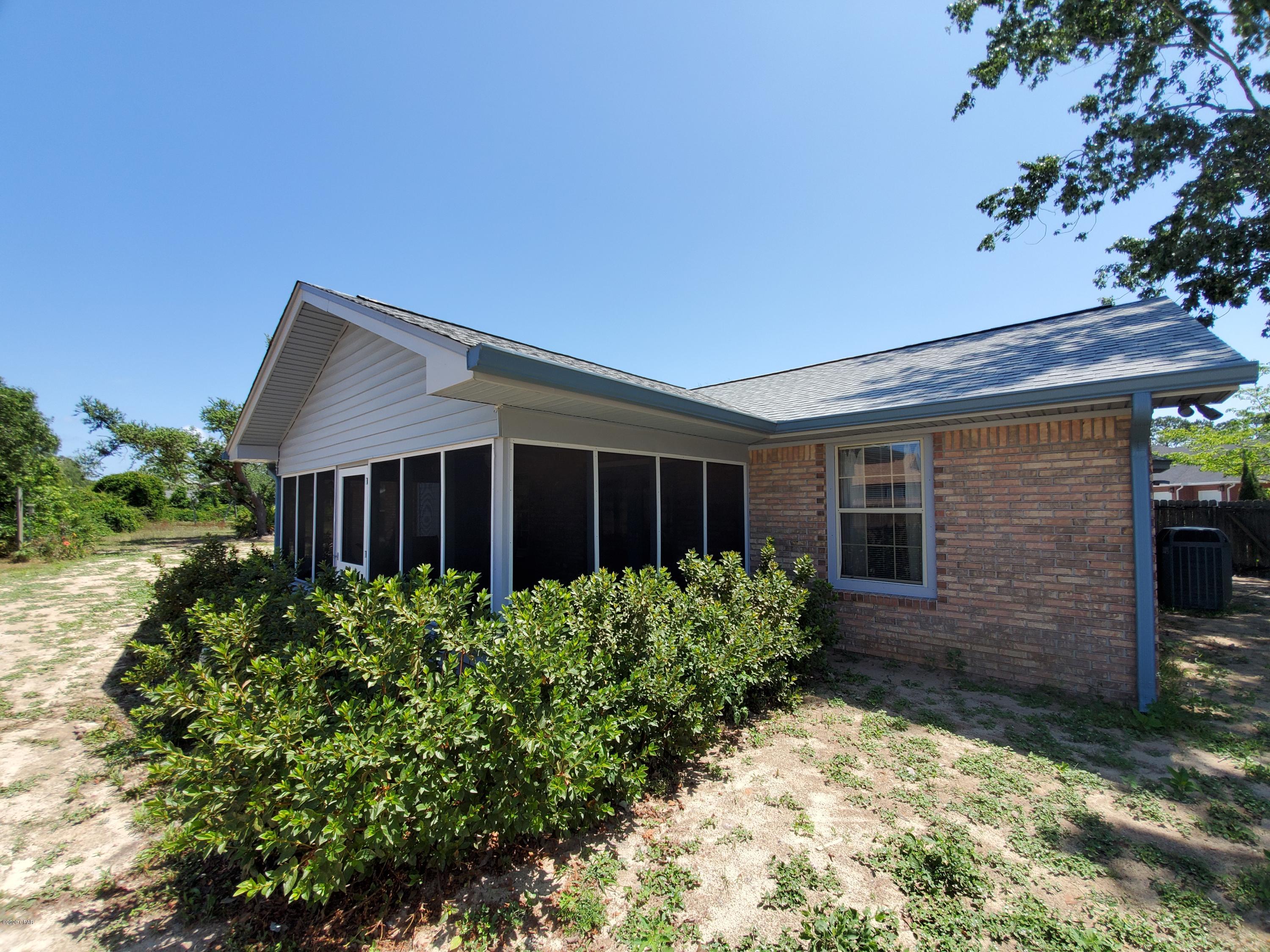 North Lagoon Oaks 5th - Residential