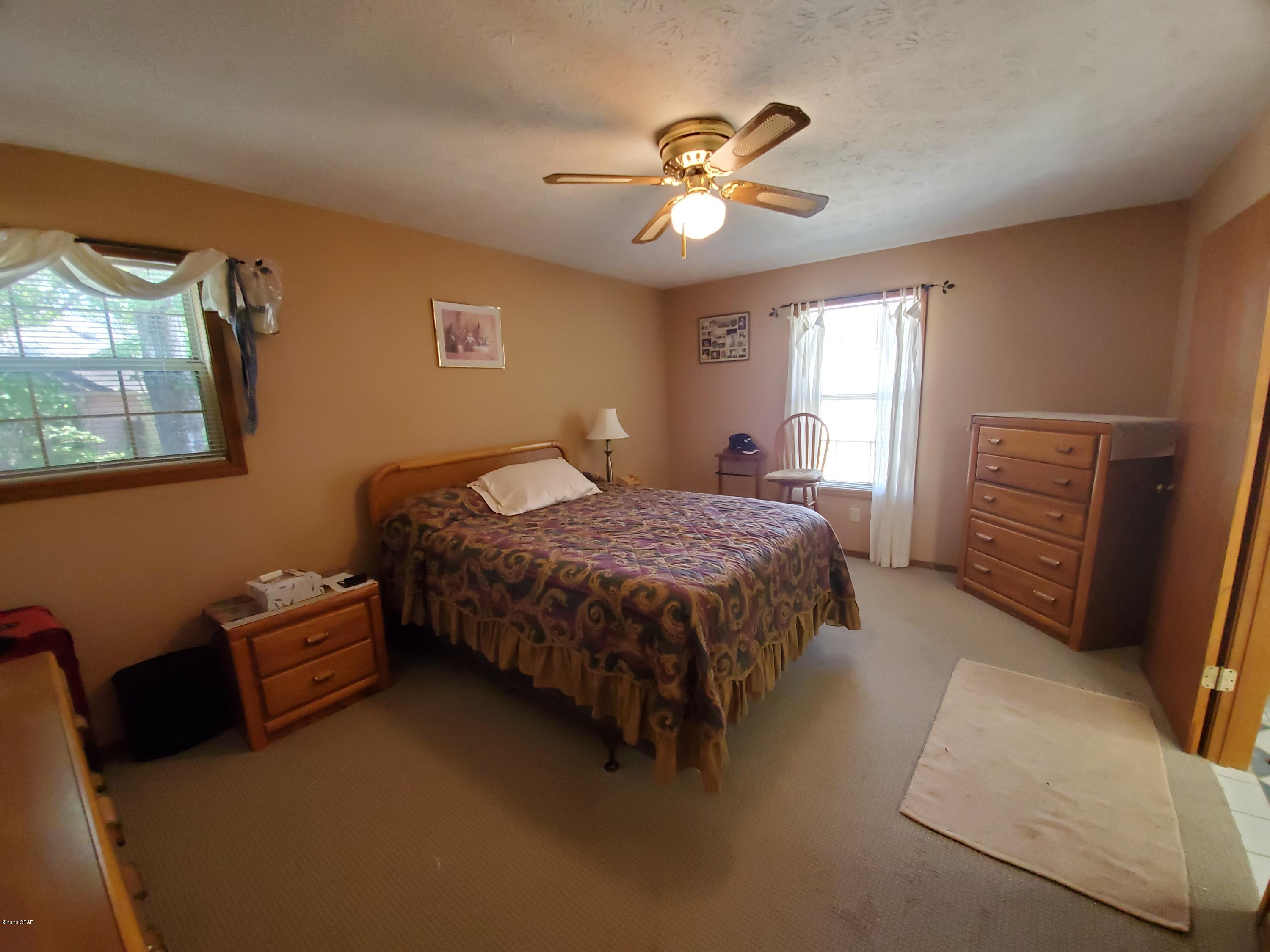 North Lagoon Oaks 5th - Residential