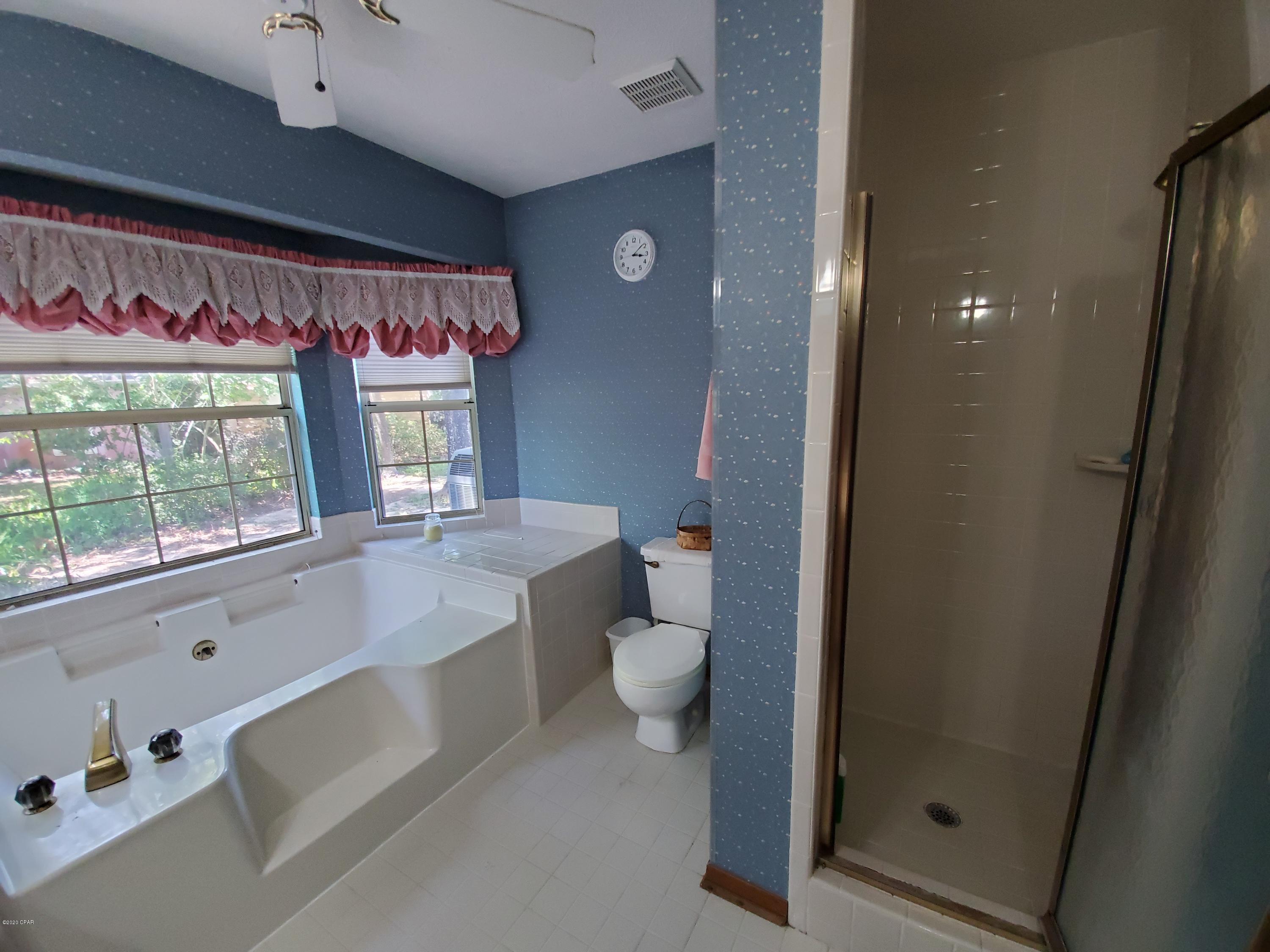 North Lagoon Oaks 5th - Residential