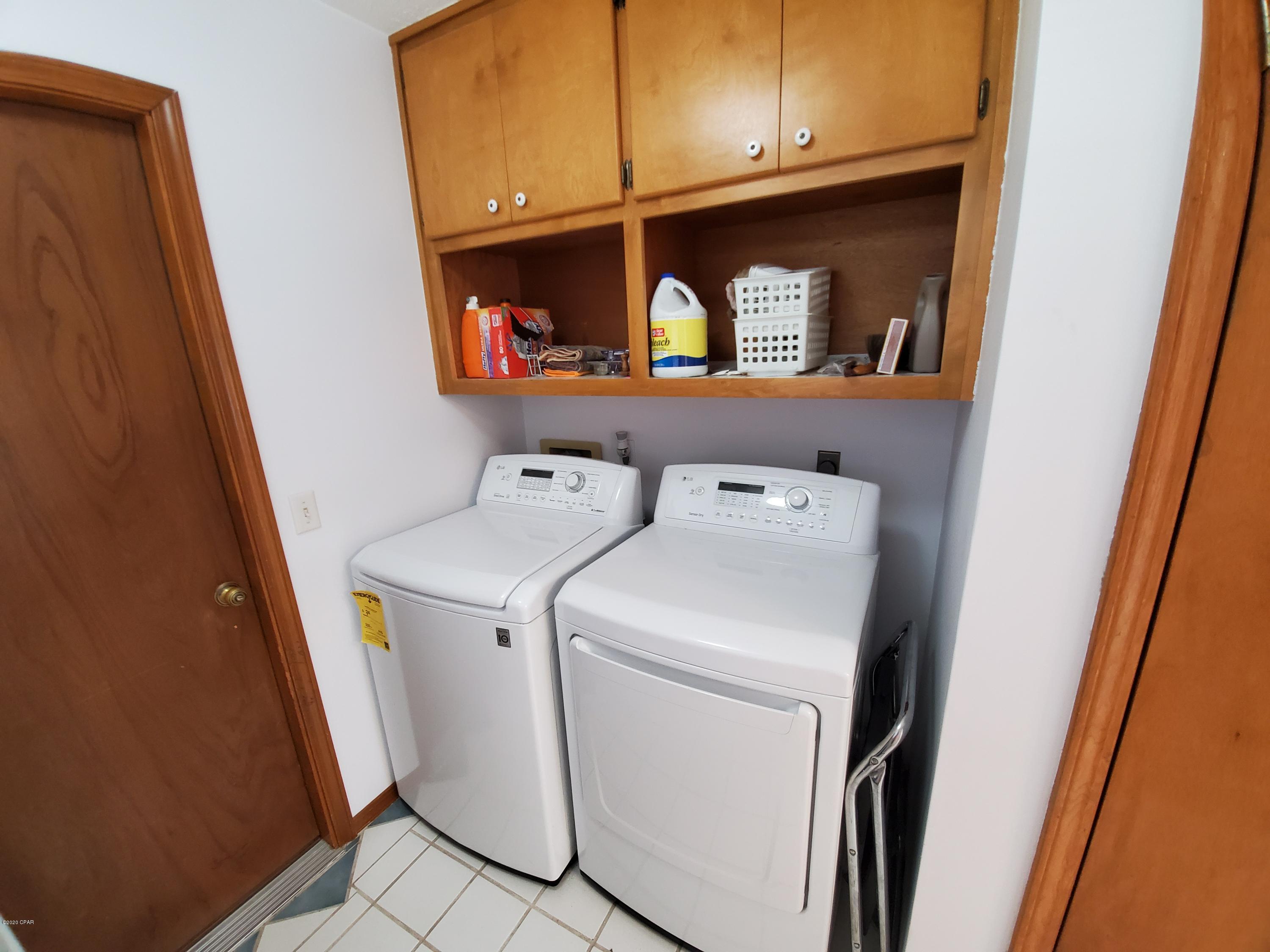 North Lagoon Oaks 5th - Residential