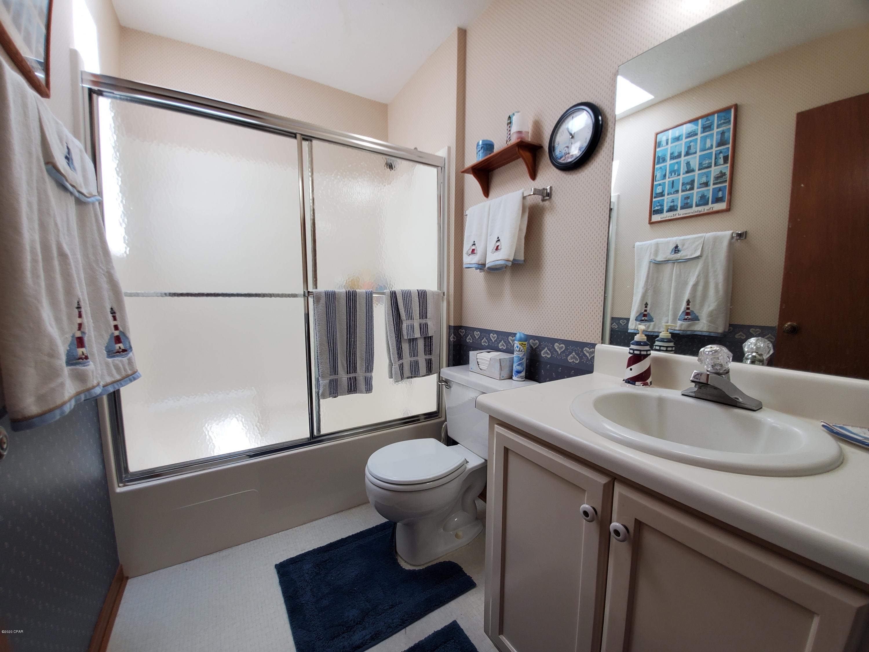 North Lagoon Oaks 5th - Residential