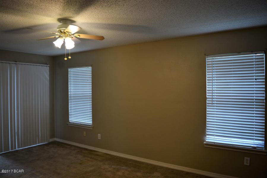 Hammocks - Residential Lease