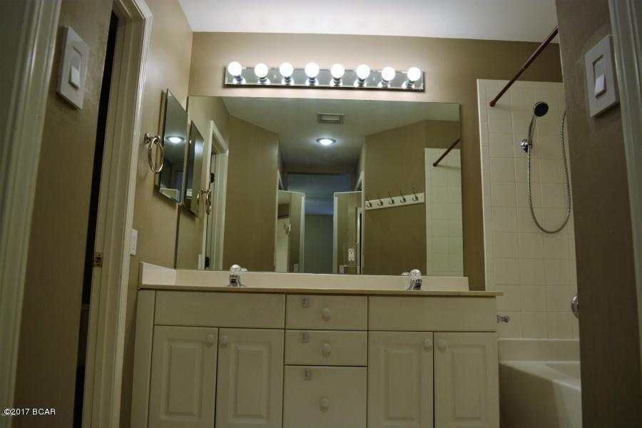 Hammocks - Residential Lease