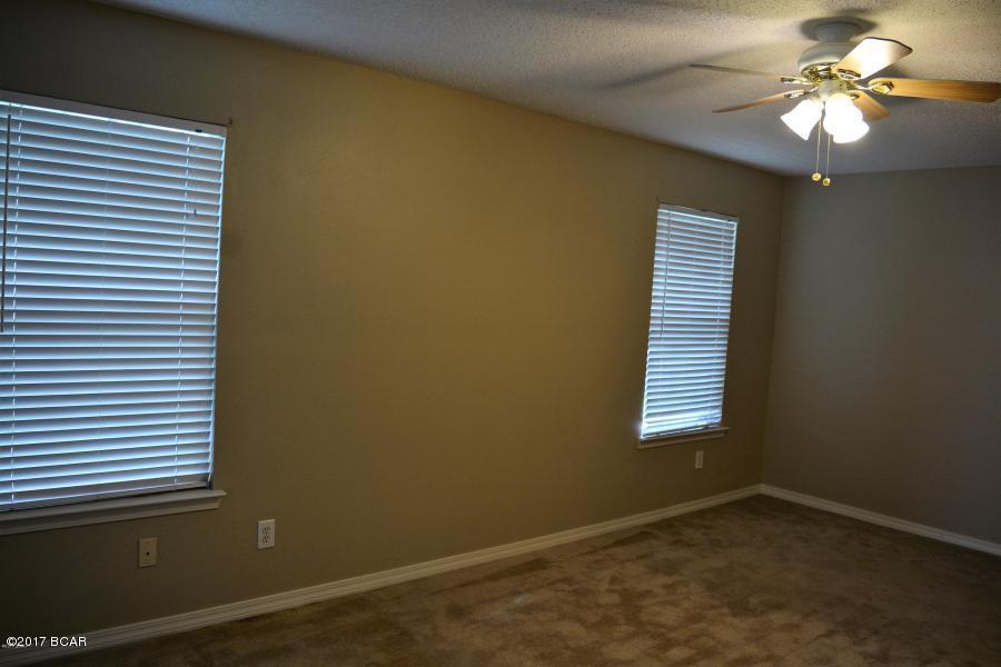 Hammocks - Residential Lease