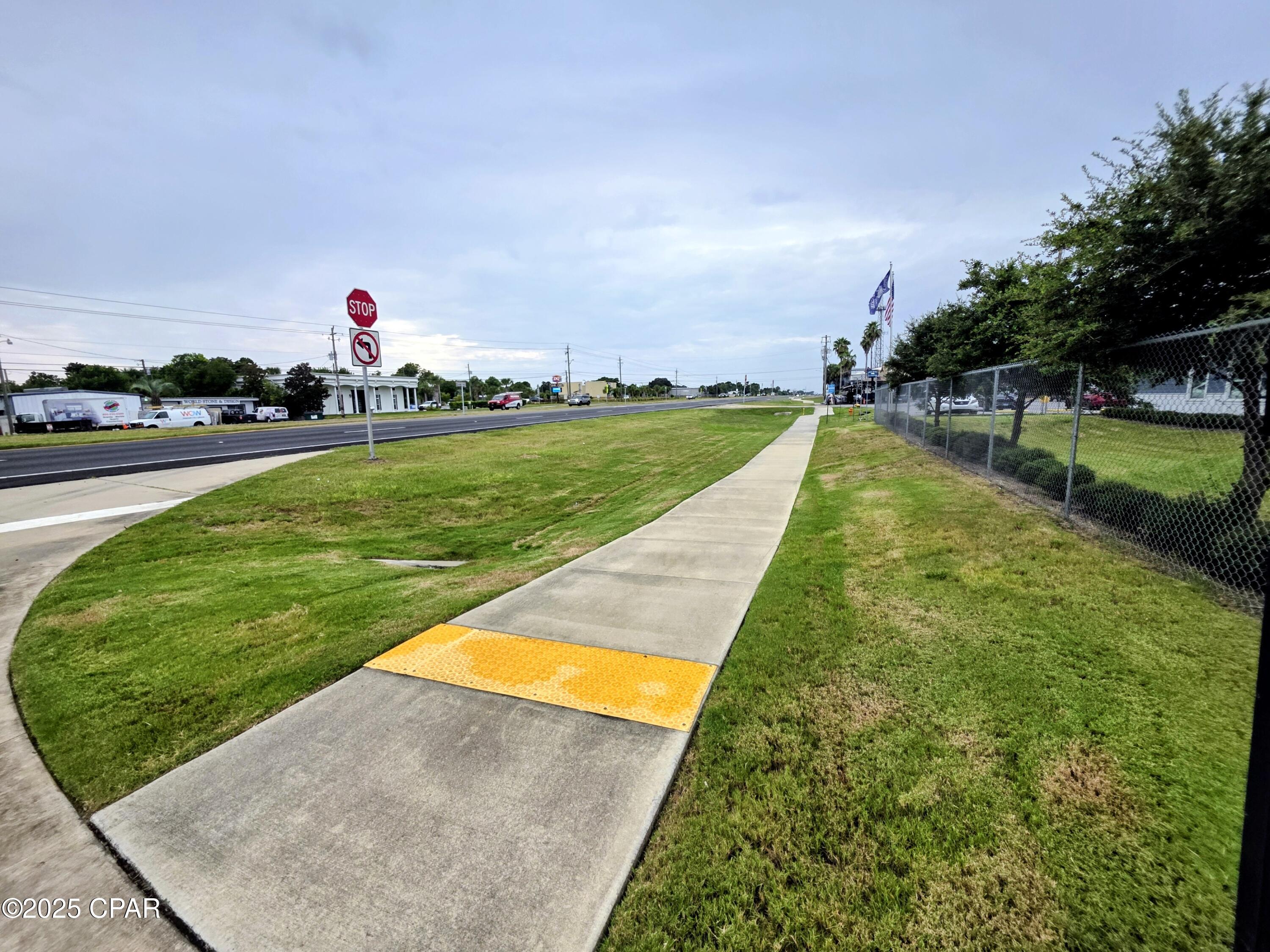 Laguna Beach 3rd Add - Commercial Lease