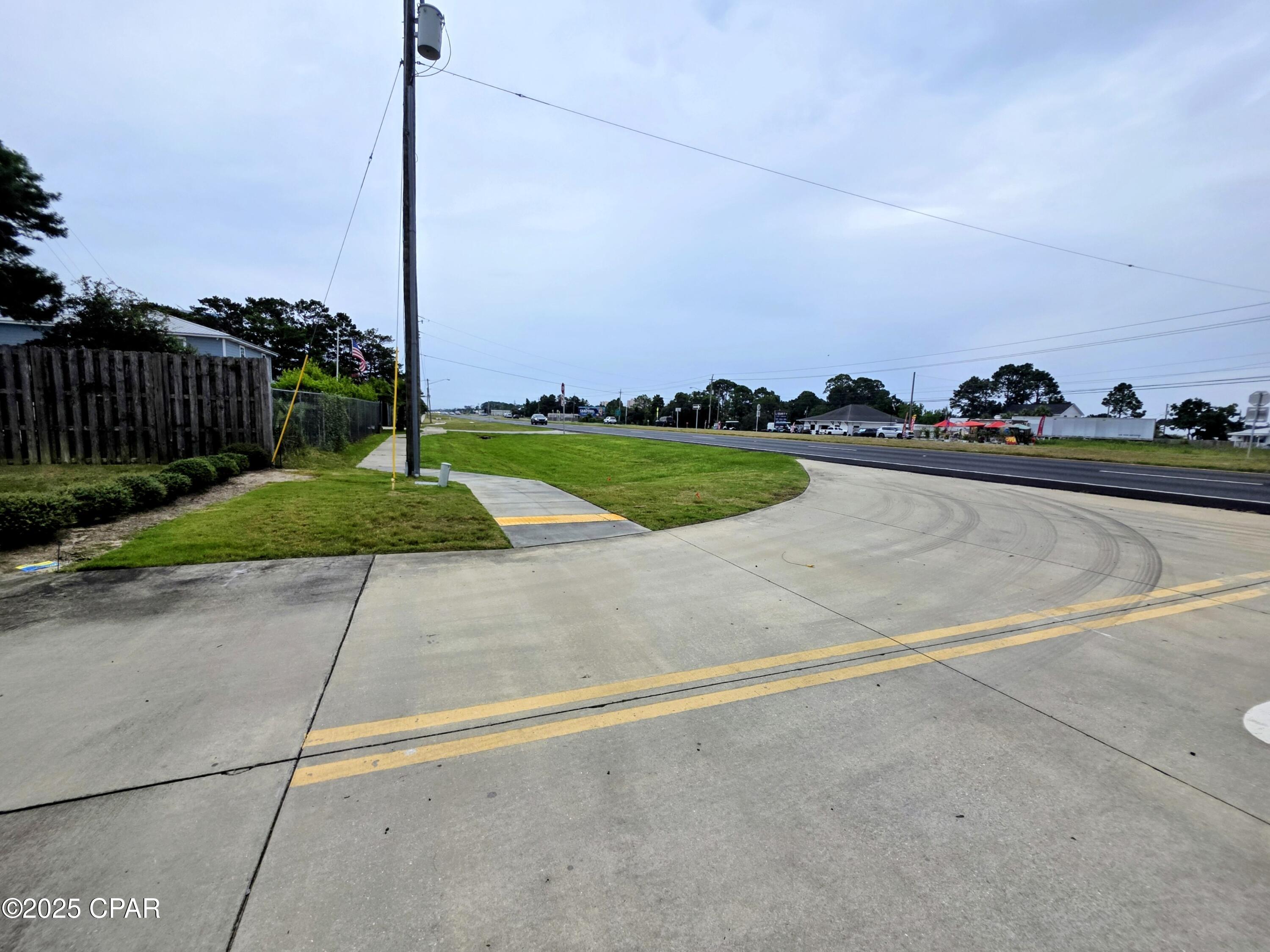 Laguna Beach 3rd Add - Commercial Lease