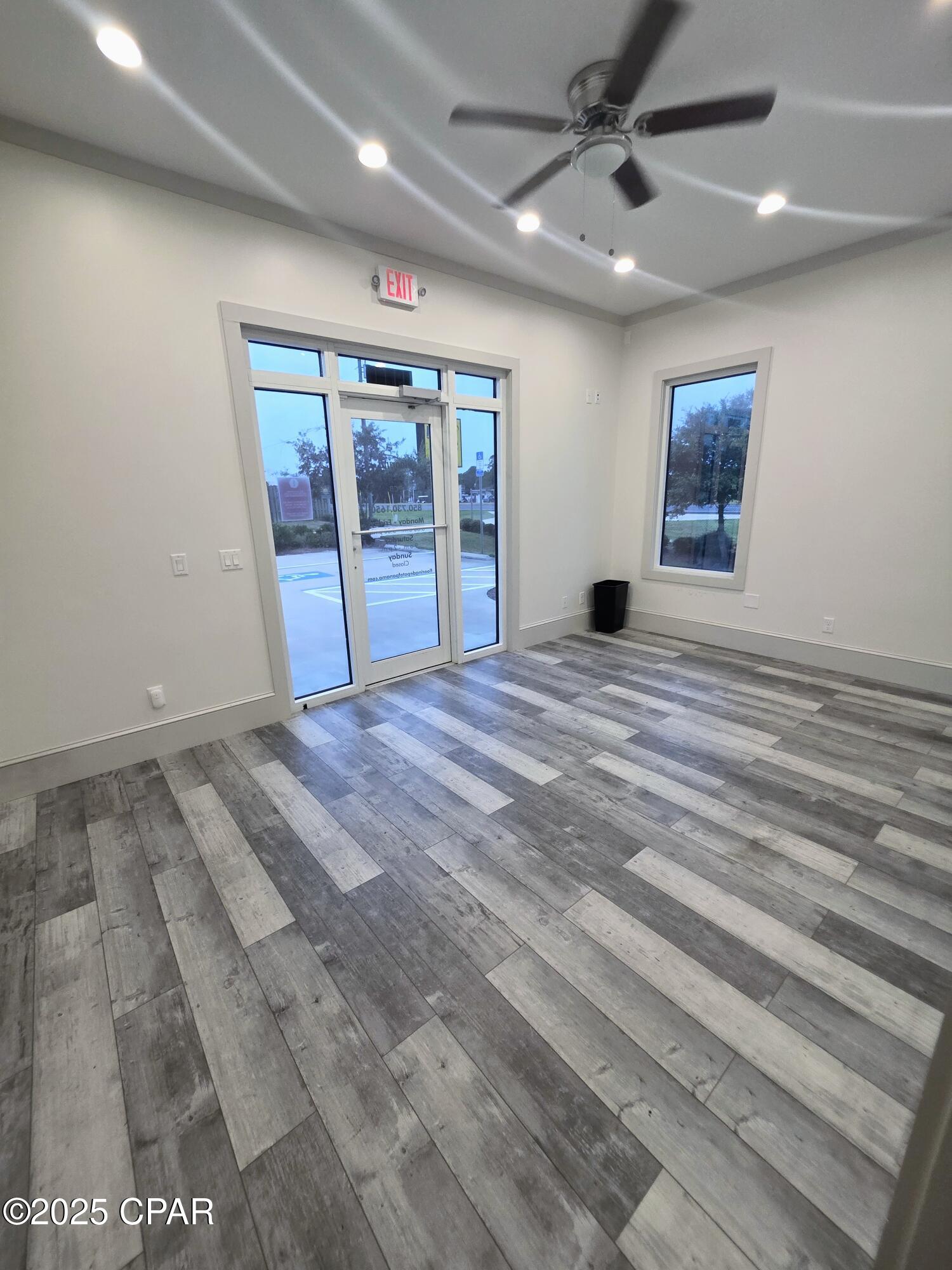 Laguna Beach 3rd Add - Commercial Lease