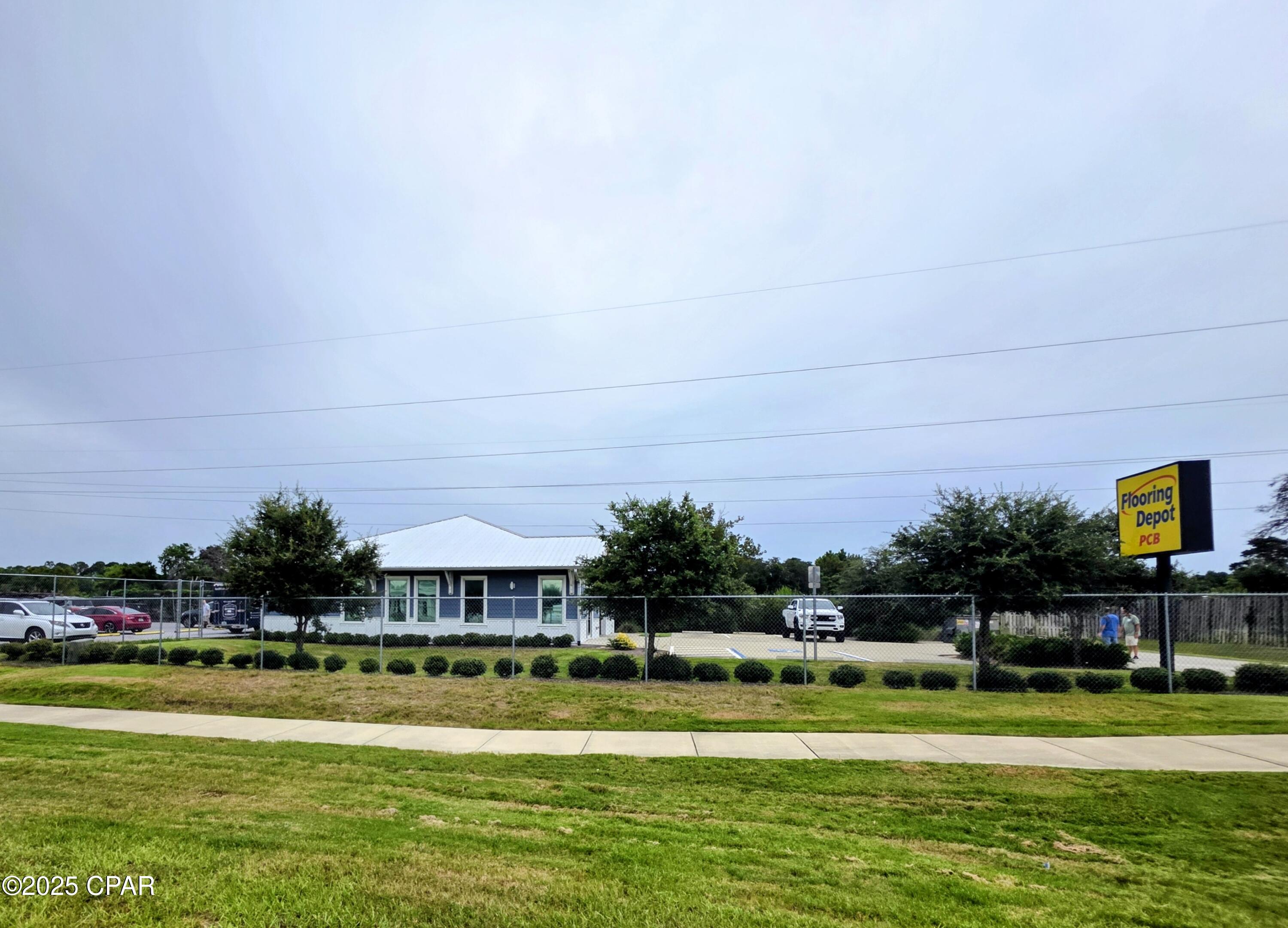 Laguna Beach 3rd Add - Commercial Lease