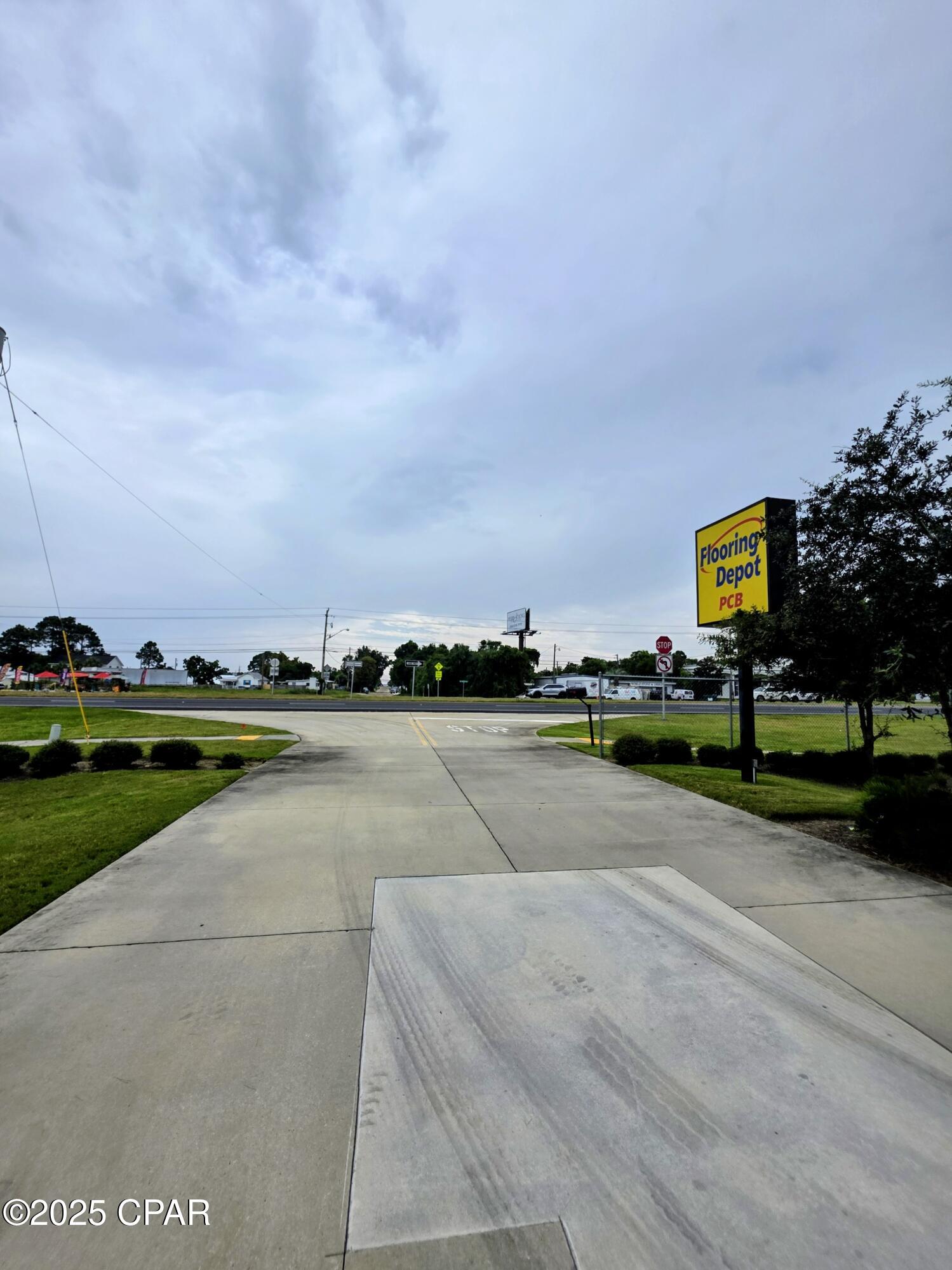 Laguna Beach 3rd Add - Commercial Lease