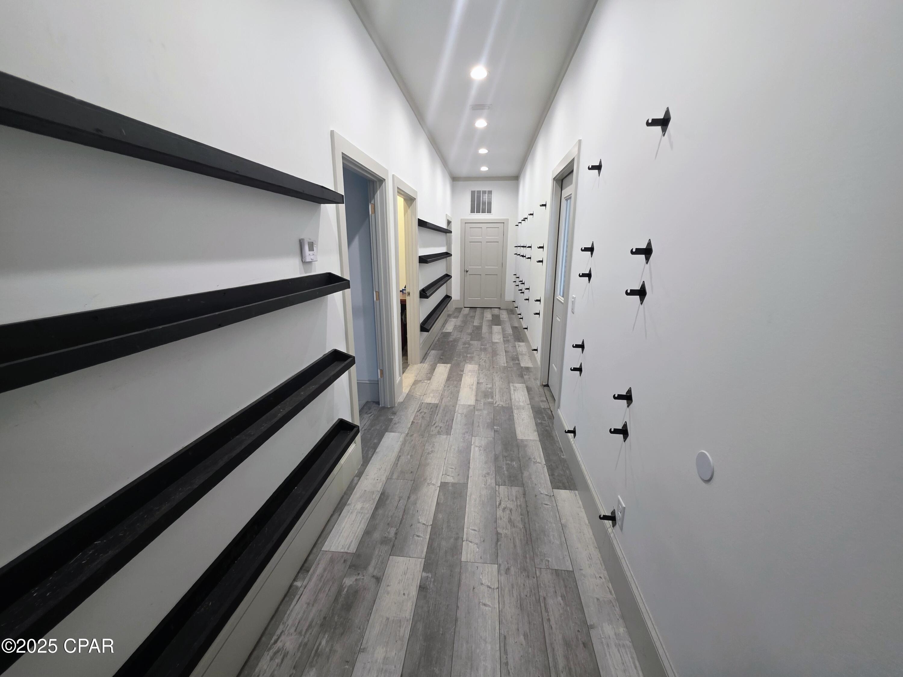 Laguna Beach 3rd Add - Commercial Lease