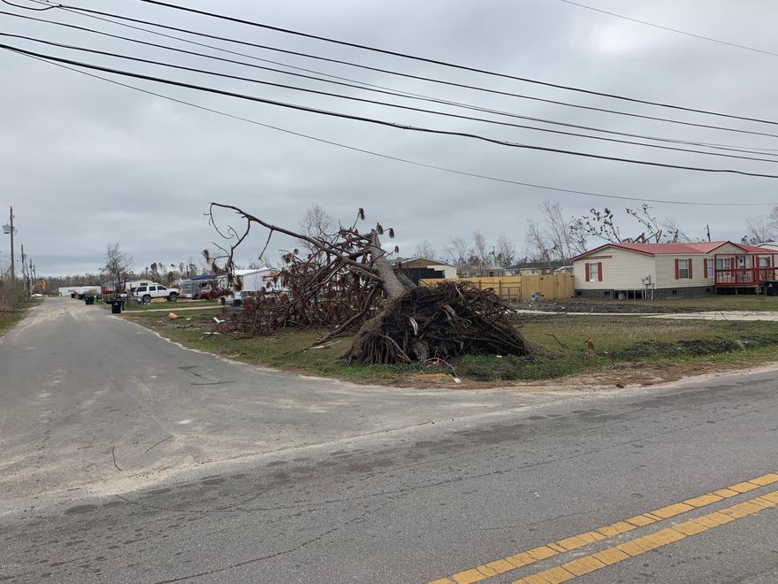 Great lot to build your dream home or put a mobile home on. House that was here was destroyed in Hurricane Michael. The home has been completely removed and ready for its new home. All utilities are there still. Close to Tyndall AFB, shopping, restaurants, shopping. All sizes are approximate, please measure if important.