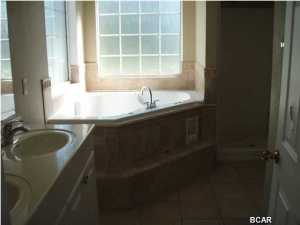 North Lagoon Oaks 6th Add - Residential