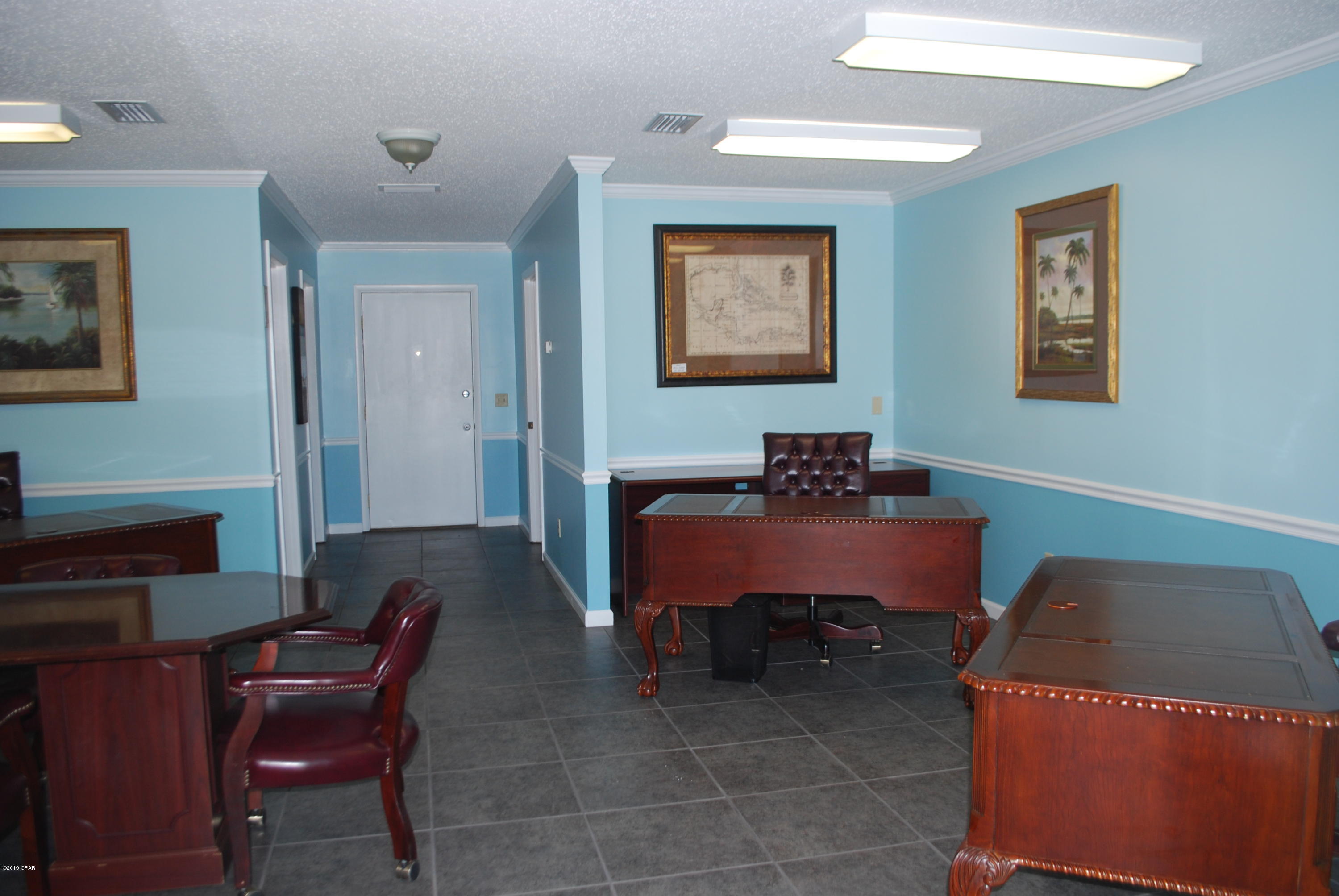 [No Recorded Subdiv] - Commercial Sale