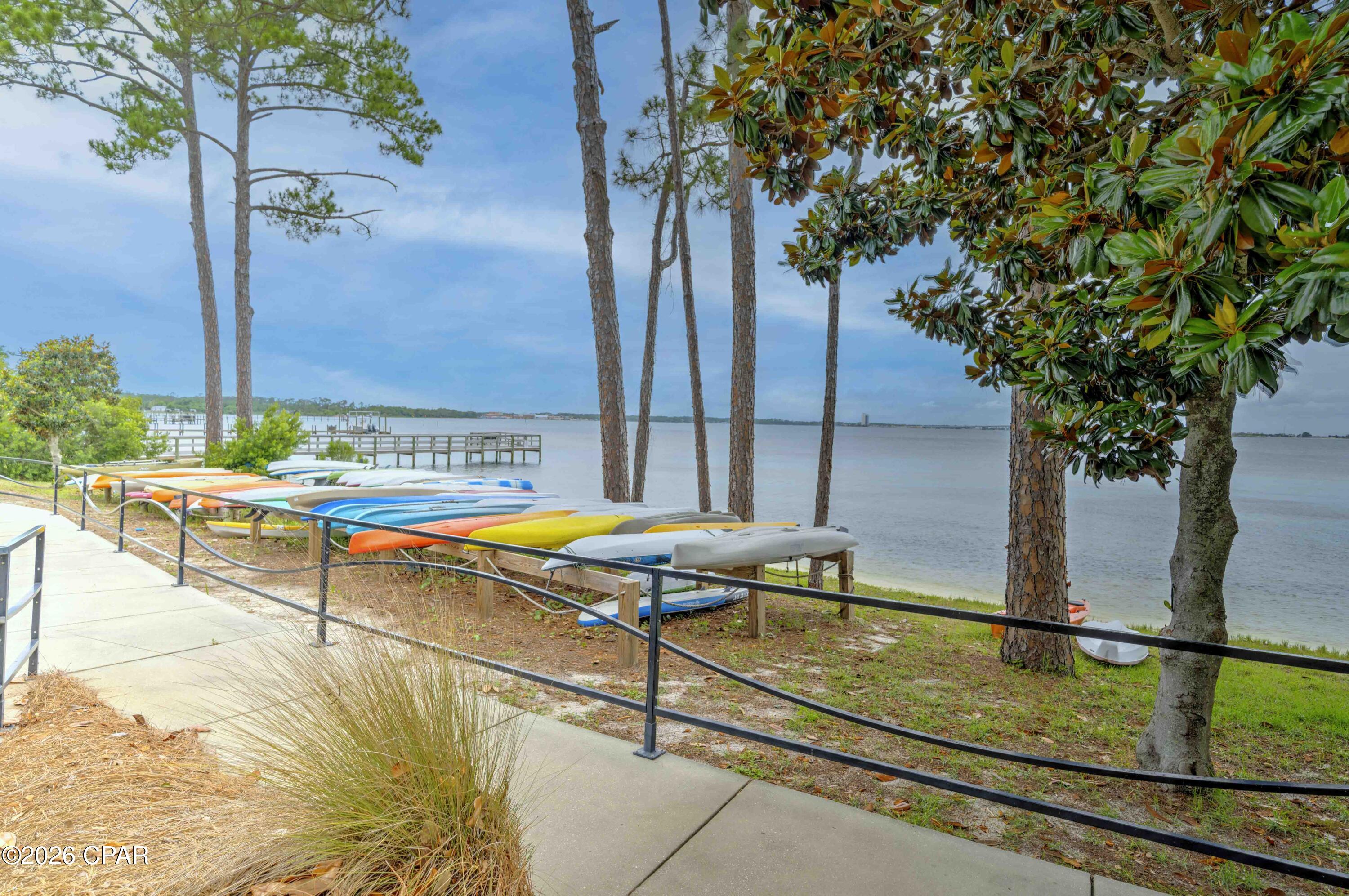 Magnolia Bay Club - Residential