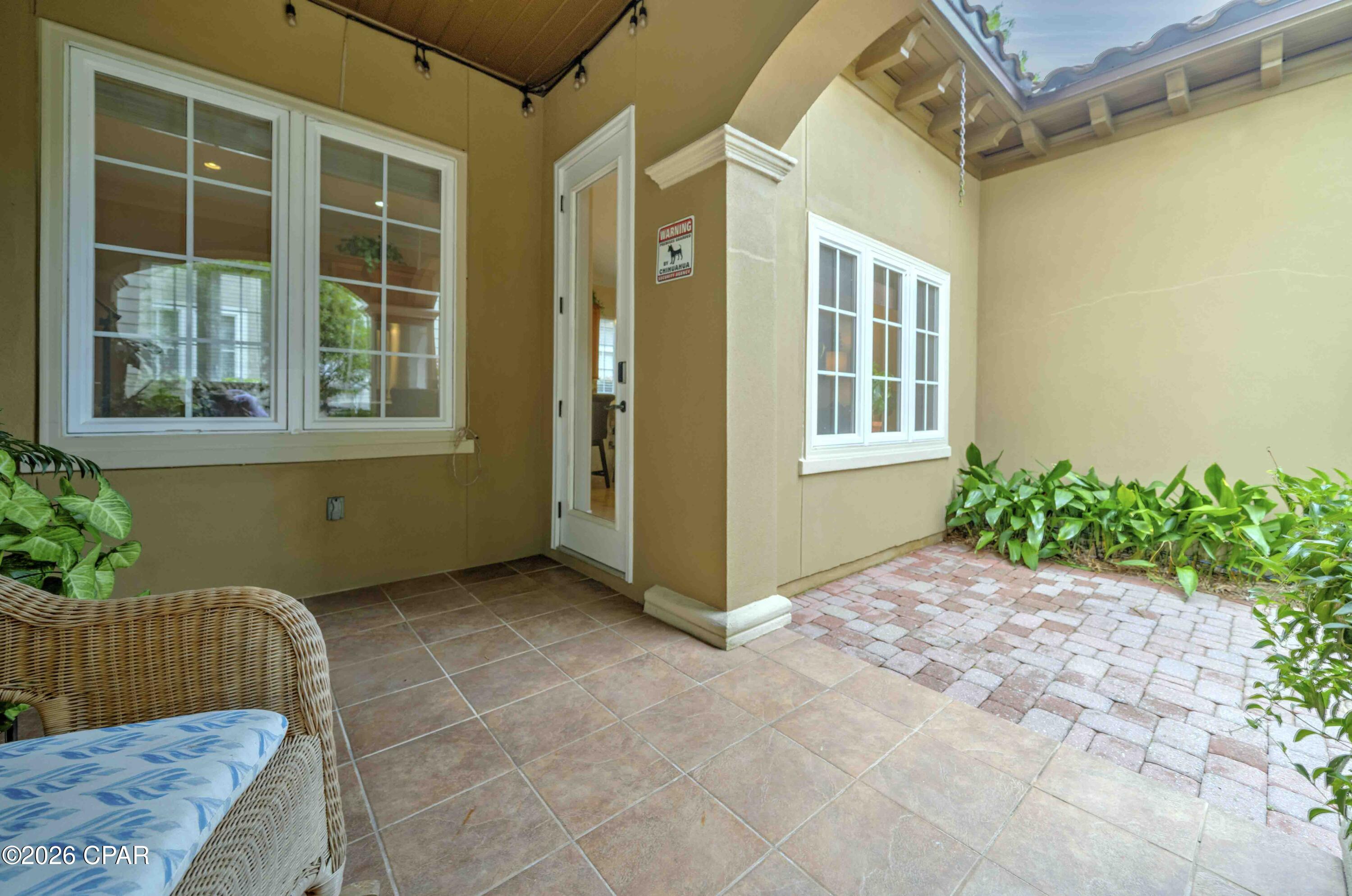 Magnolia Bay Club - Residential
