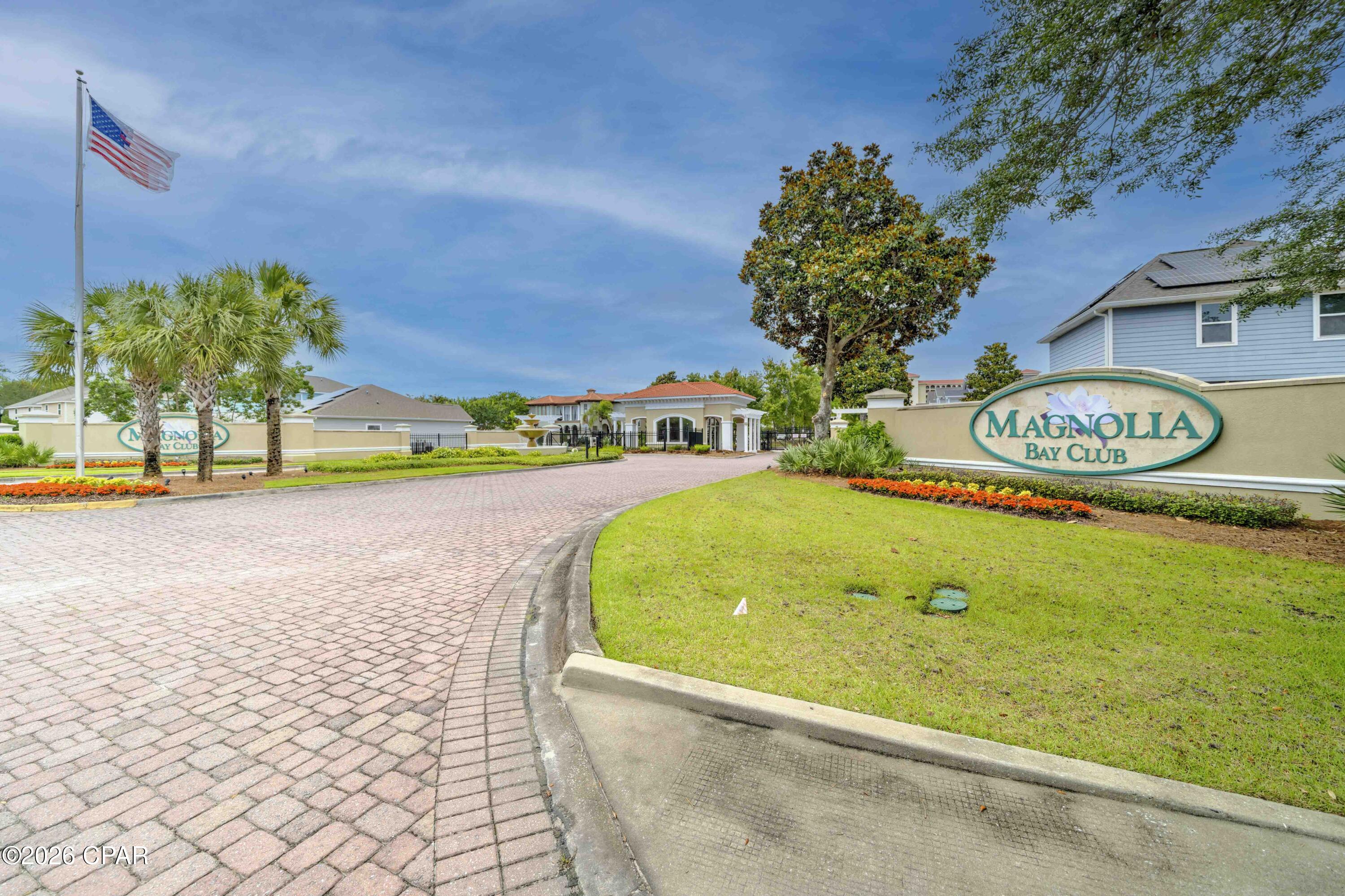Magnolia Bay Club - Residential
