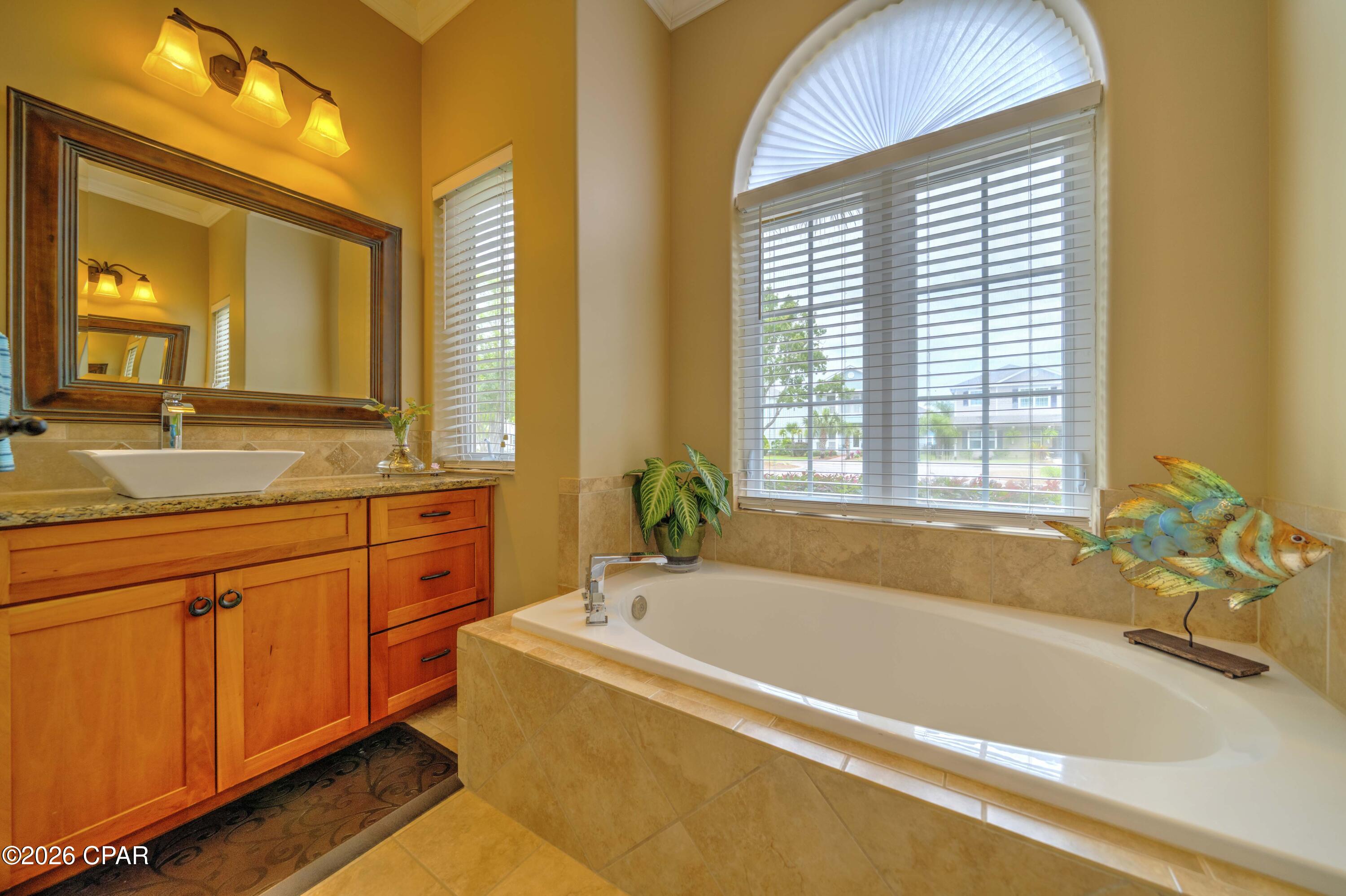 Magnolia Bay Club - Residential