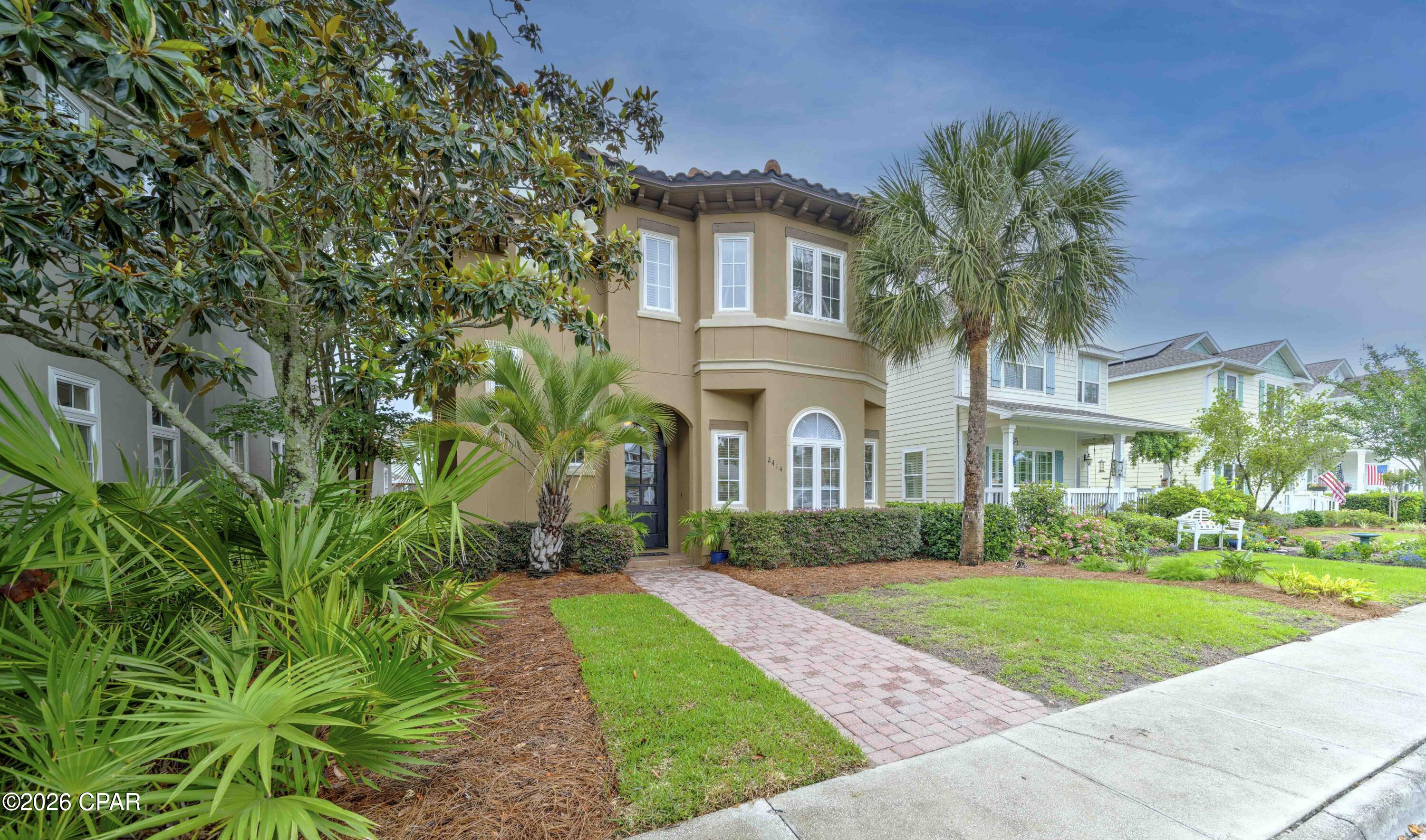 Magnolia Bay Club - Residential