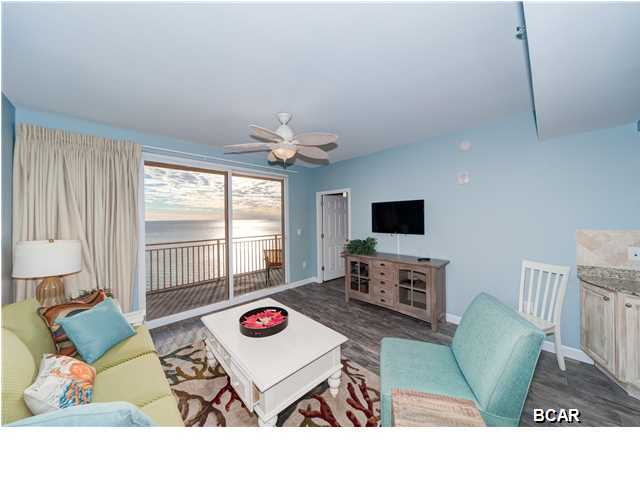 Splash Condo - Residential