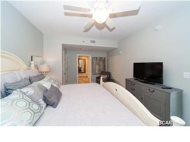 Splash Condo - Residential