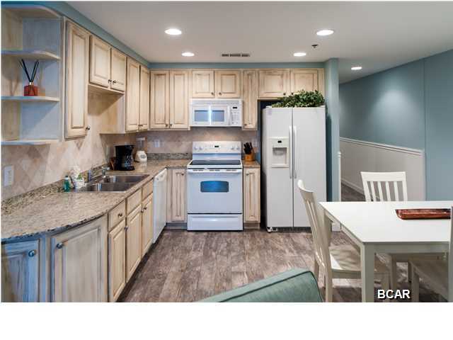 Splash Condo - Residential