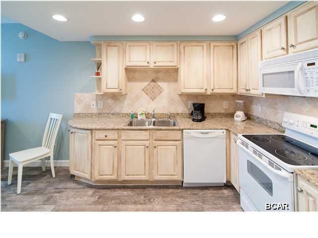 Splash Condo - Residential