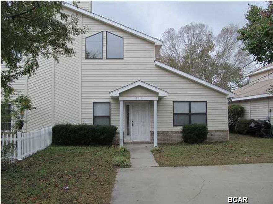 3BR 2BA 2 story town-home with fireplace, W/D hookup, fenced back yard, close to schools, public transportation, shopping and much more.