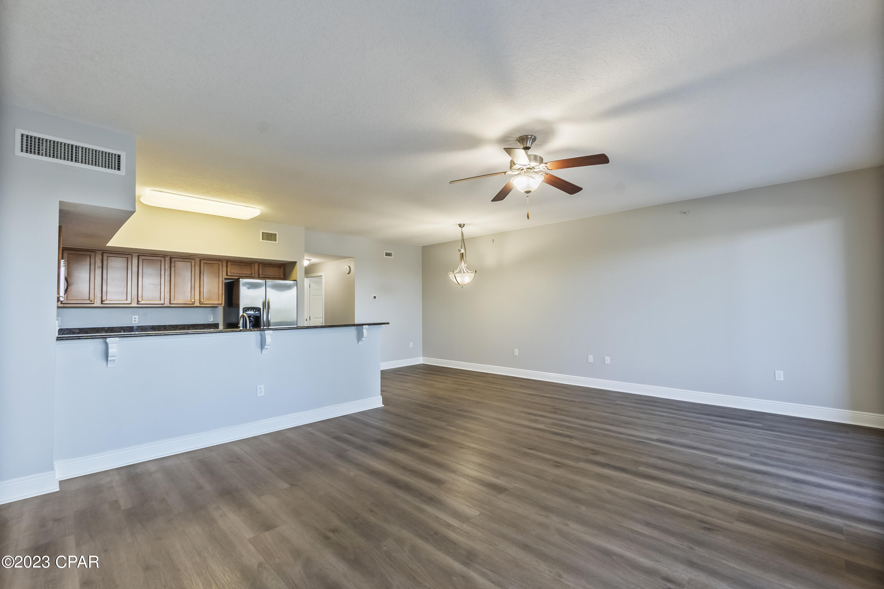 Magnolia Bay Club - Residential