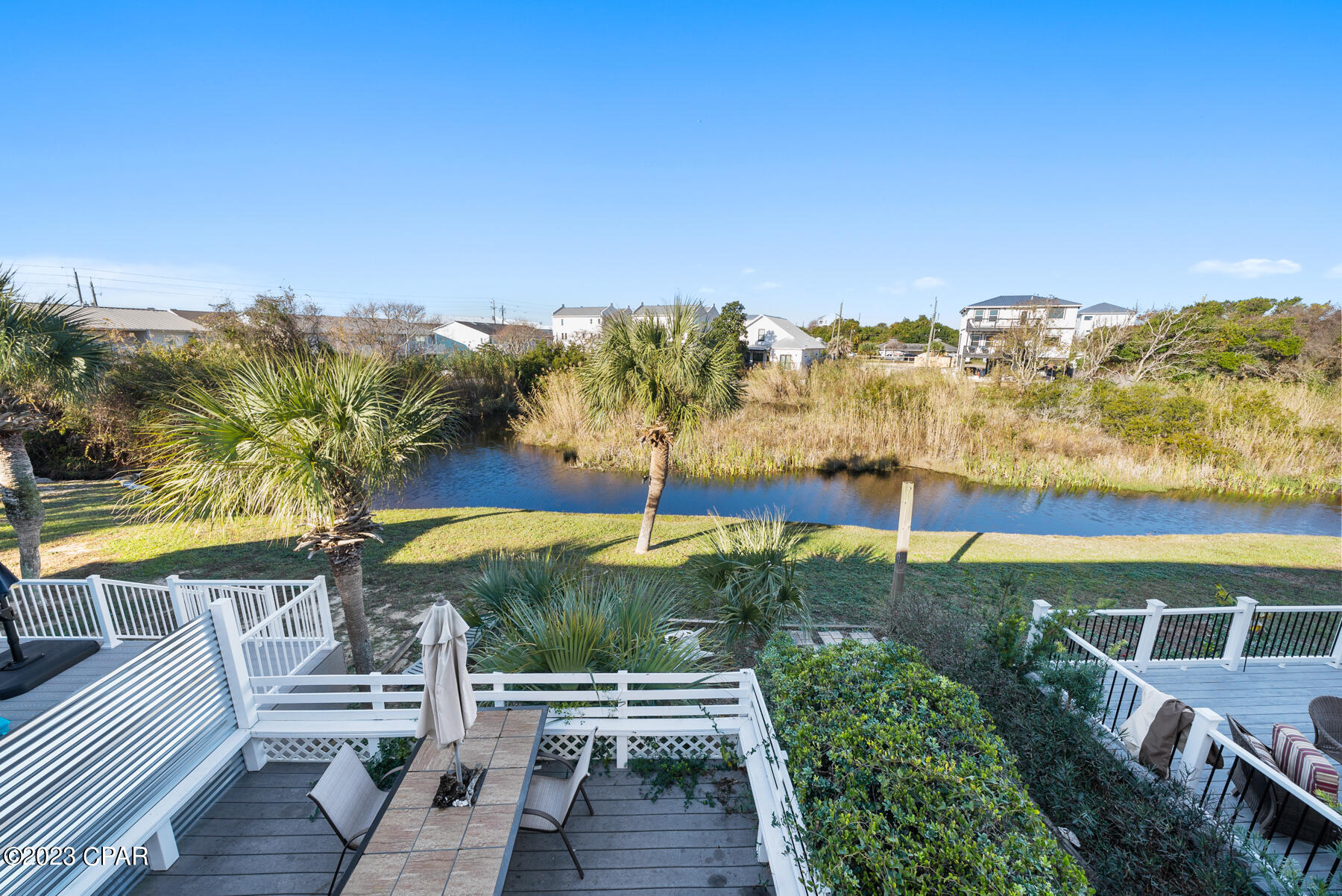 Villa Chateaus - Residential