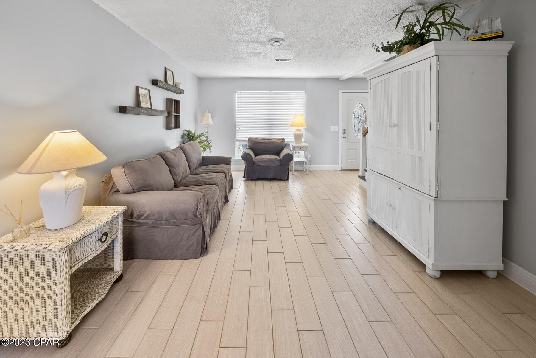 Villa Chateaus - Residential