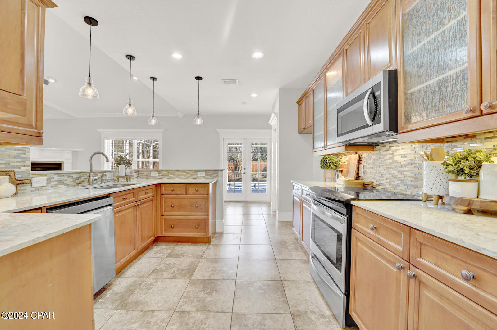 Colony Club - Residential